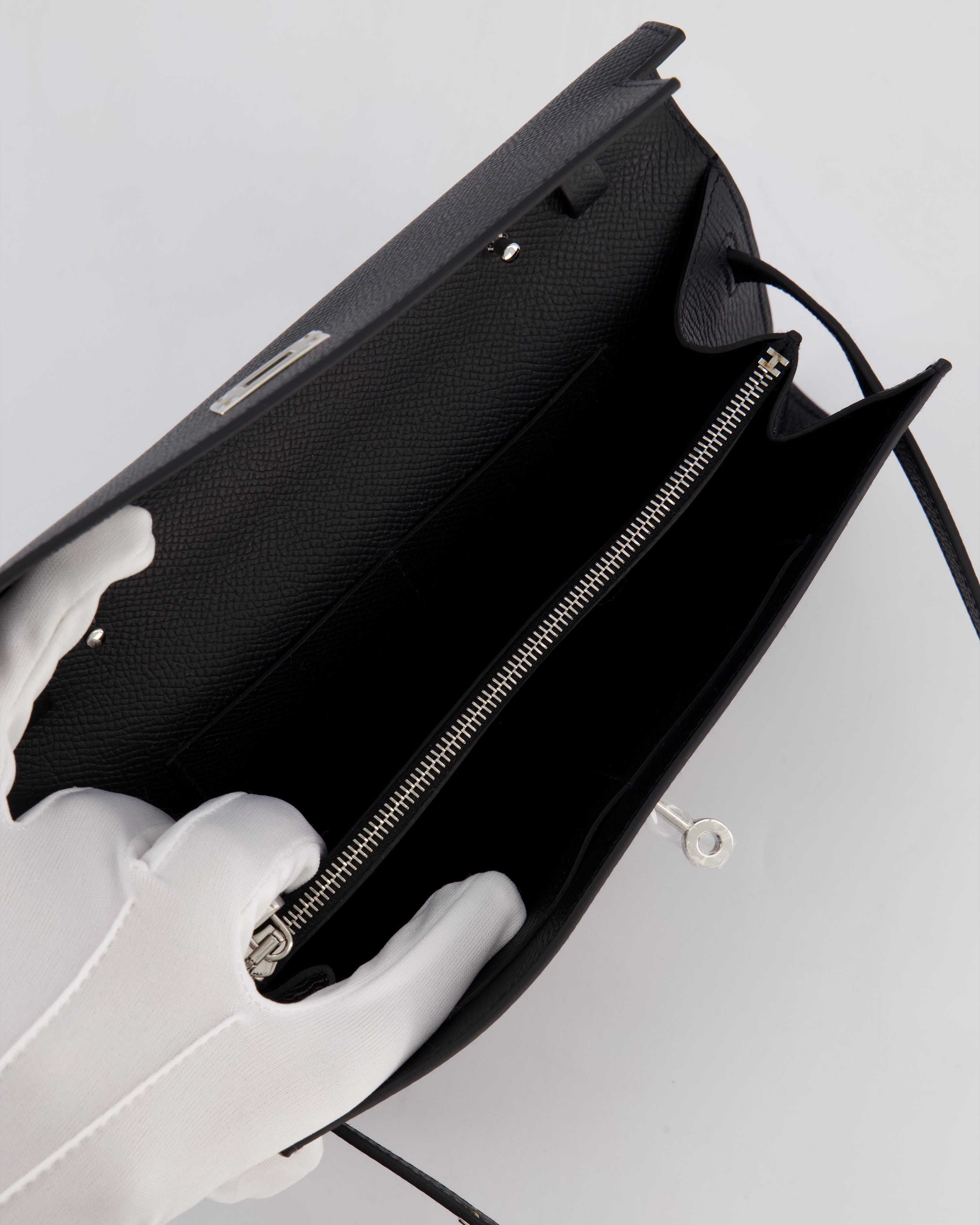 Hermès Kelly To Go Bag in Noir Epsom Leather with Palladium Hardware