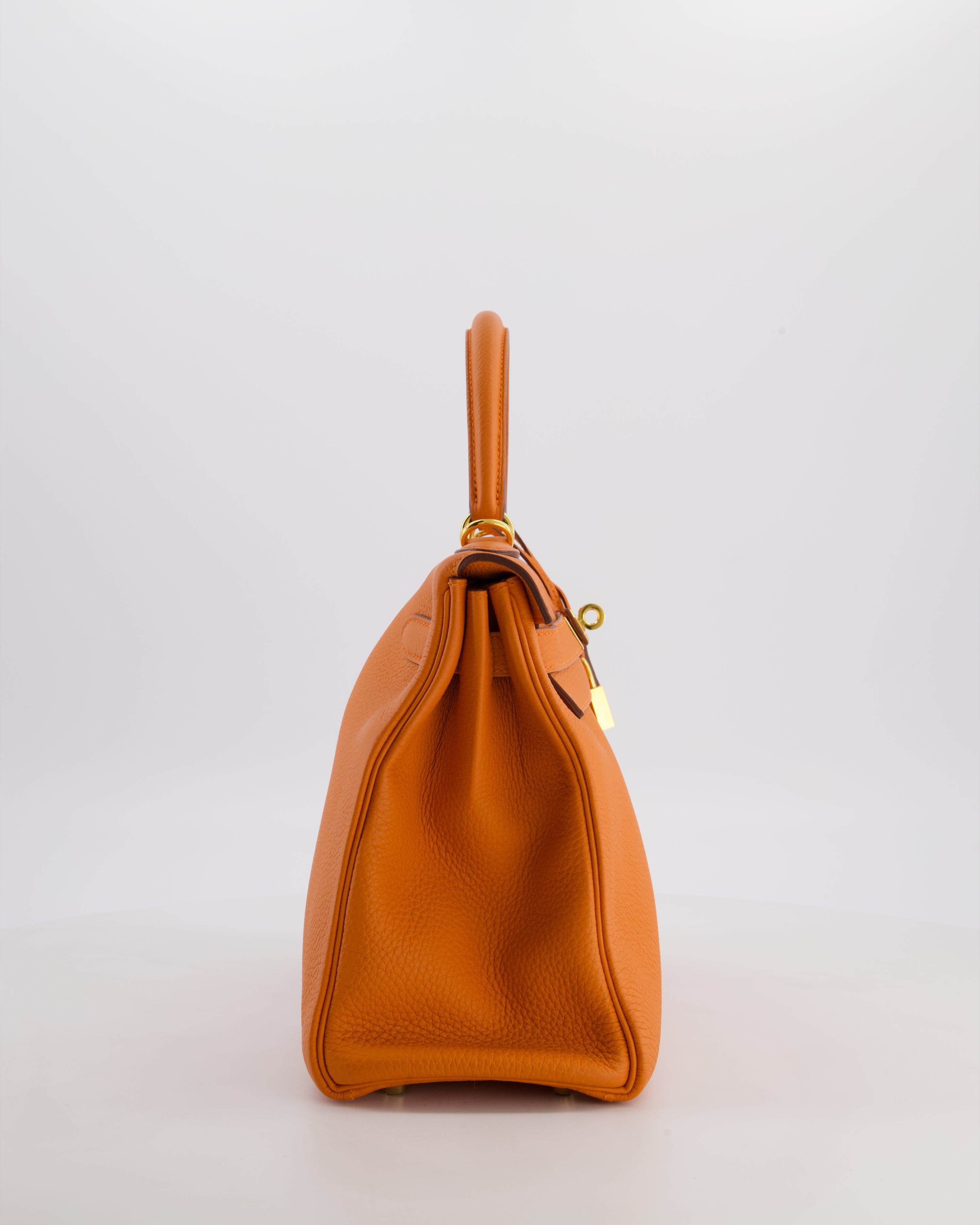*FIRE PRICE* Hermès Kelly Bag 28 Retourne in Orange Togo Leather with Gold Hardware