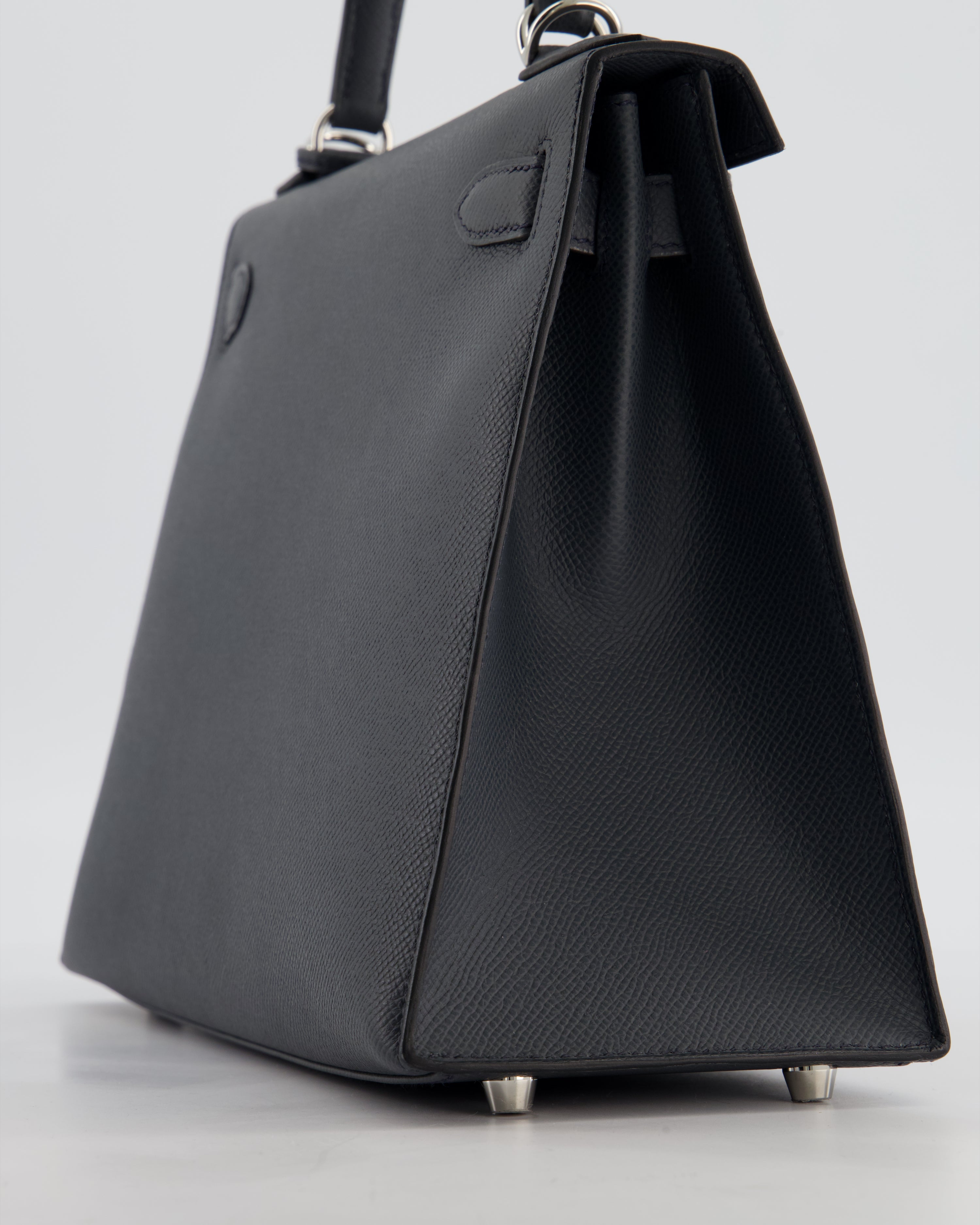 Hermès Kelly 28 Sellier Bag in Gris Misty Epsom Leather with Palladium Hardware