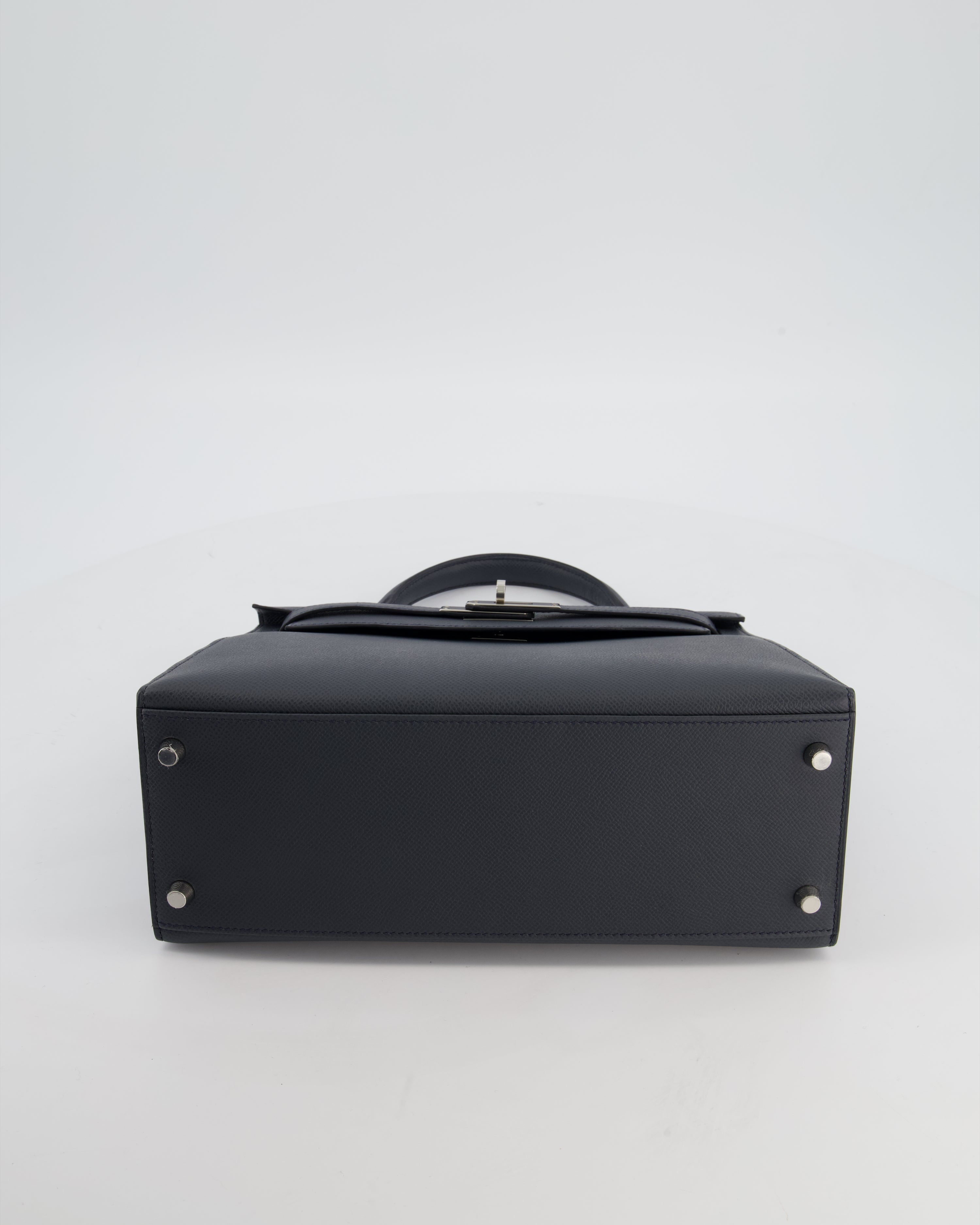 Hermès Kelly 28 Sellier Bag in Gris Misty Epsom Leather with Palladium Hardware