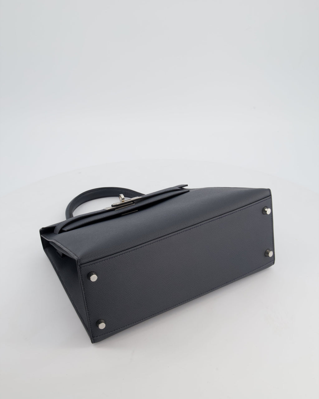 Hermès Kelly 28 Sellier Bag in Gris Misty Epsom Leather with Palladium Hardware