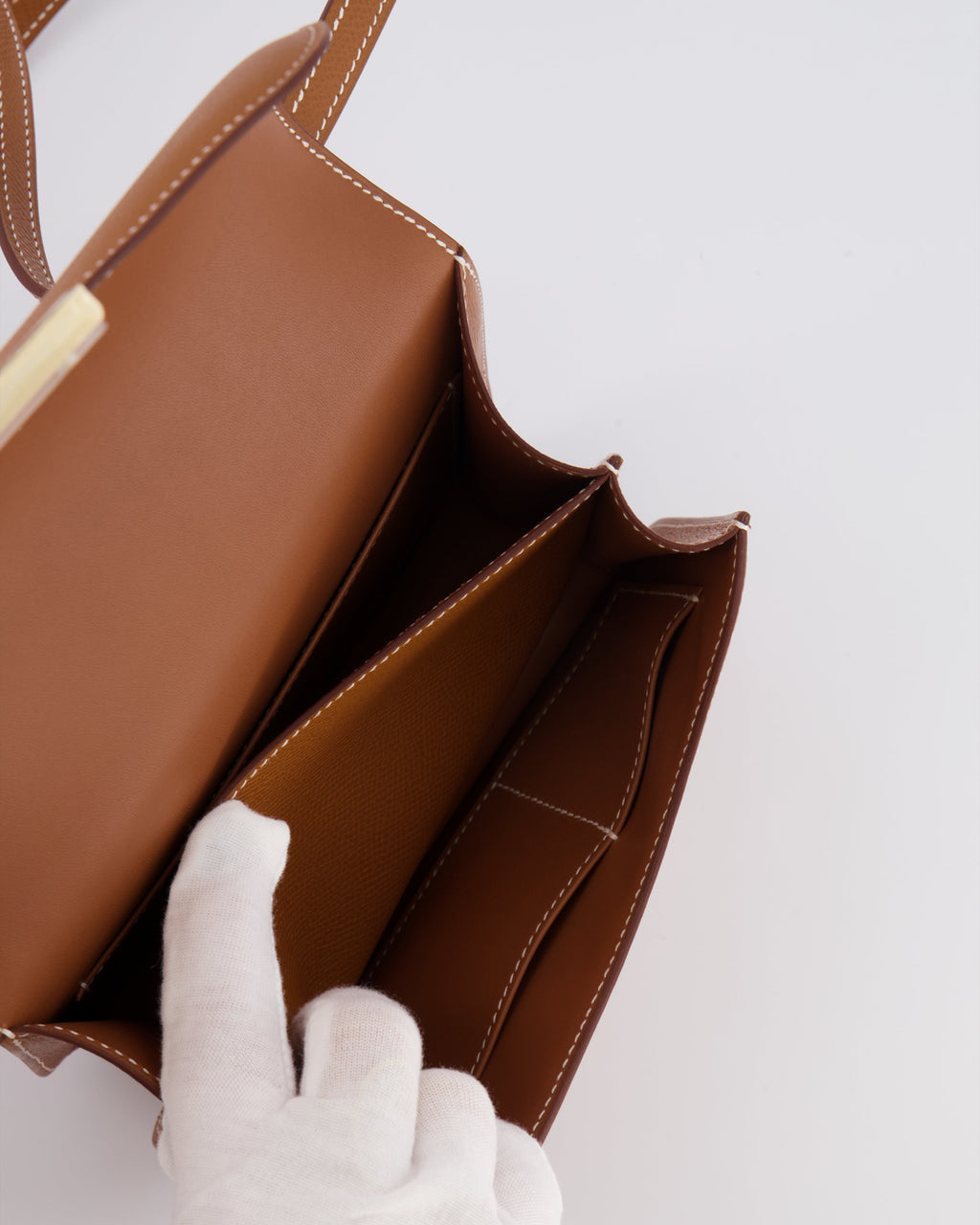 *Fire price “Hermès Constance III 18 Miroir Bag in Gold Epsom Leather with Brushed Permabrass Hardware