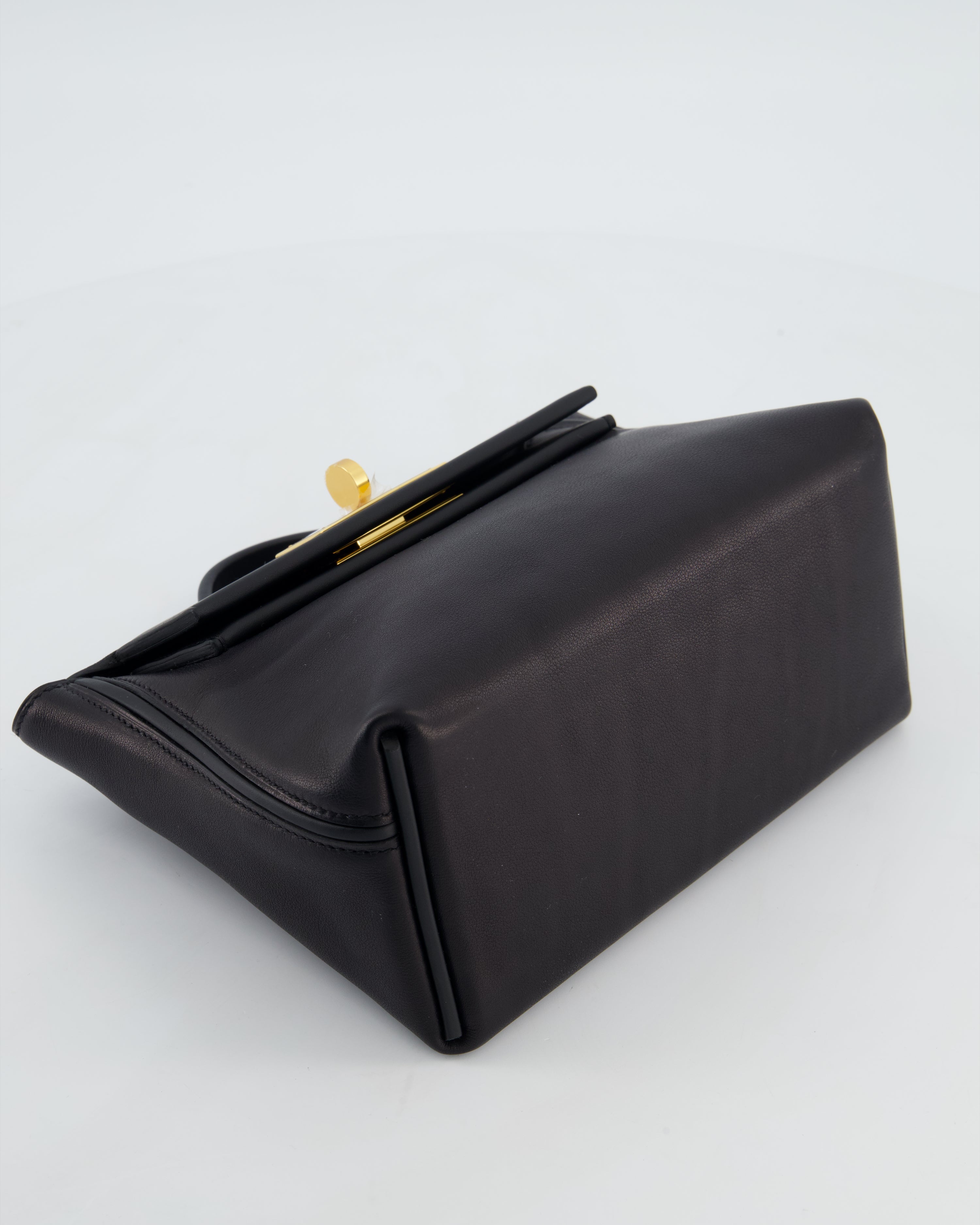 *RARE* Hermès 24/24 21 Bag in Noir Volupto and Noir Swift Leather with Gold Hardware