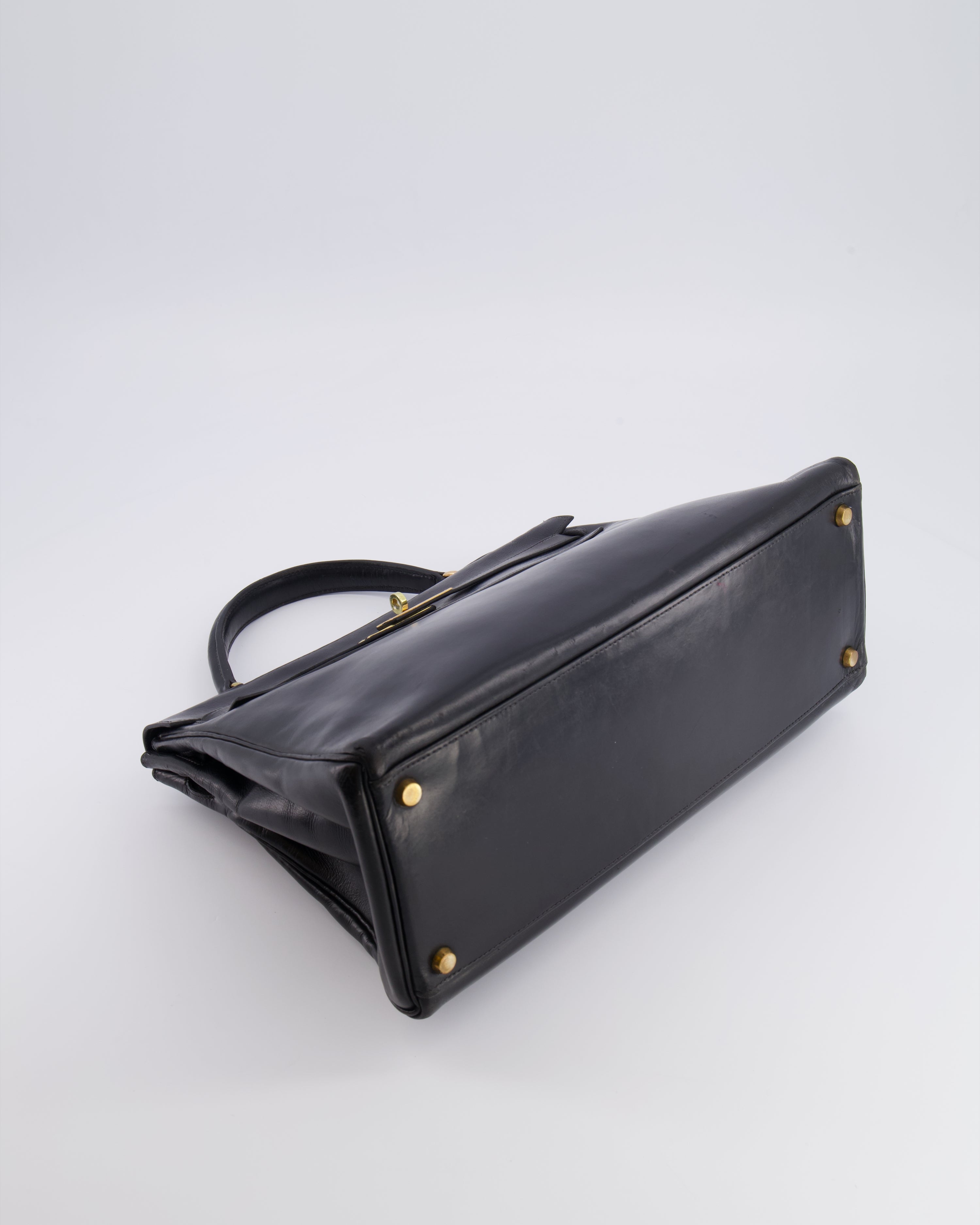 Hermès Vintage Kelly 32 Retourne Bag in Black Calfskin Box Leather with Gold Hardware