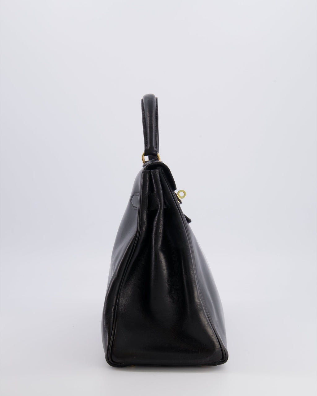 Hermès Vintage Kelly 32 Retourne Bag in Black Calfskin Box Leather with Gold Hardware