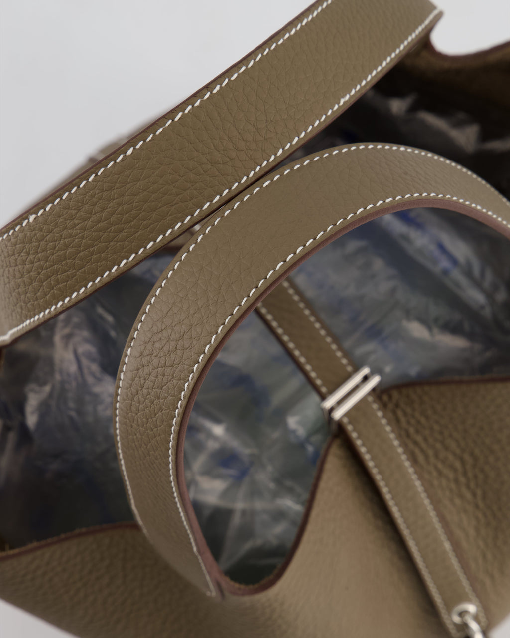Hermès Picotin 22 Lock Bag in Etoupe Clemence Leather with Palladium Hardware