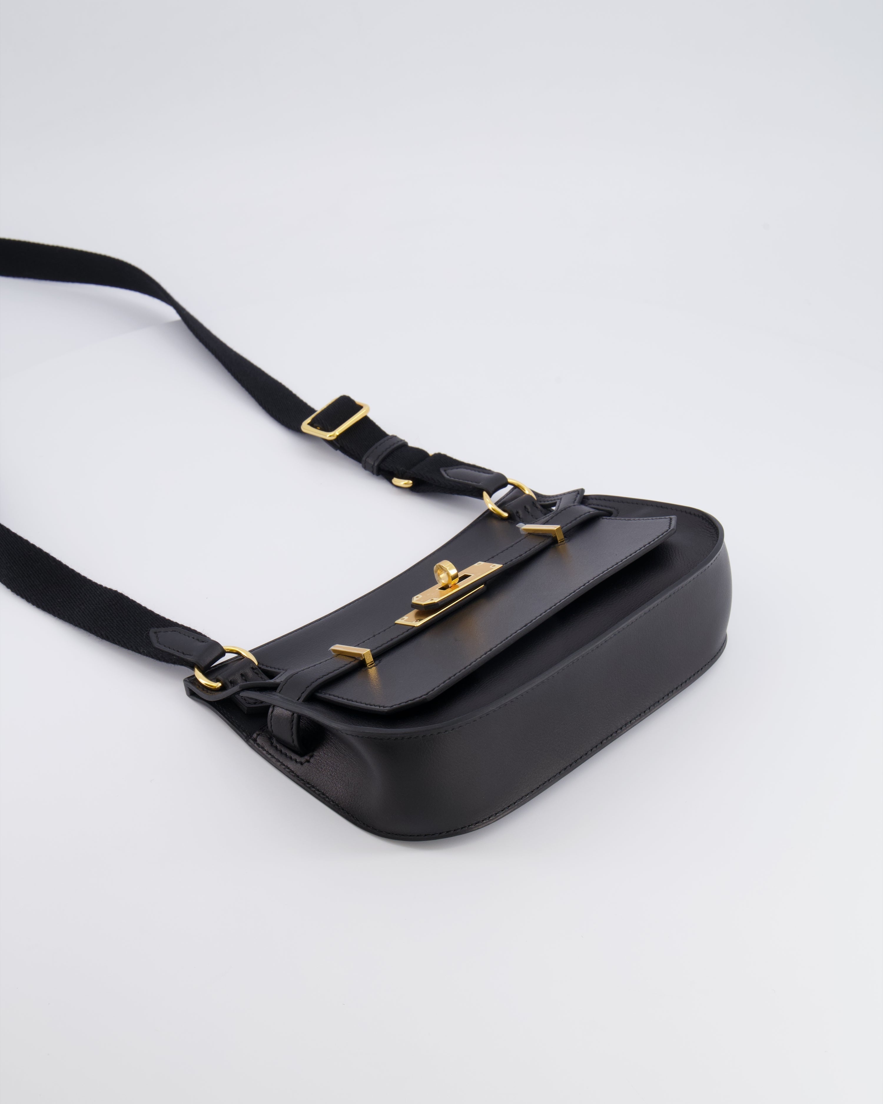 *RARE* Hermès Mini Jypsiere Crossbody Bag in Black Evergrain Leather with Gold Hardware