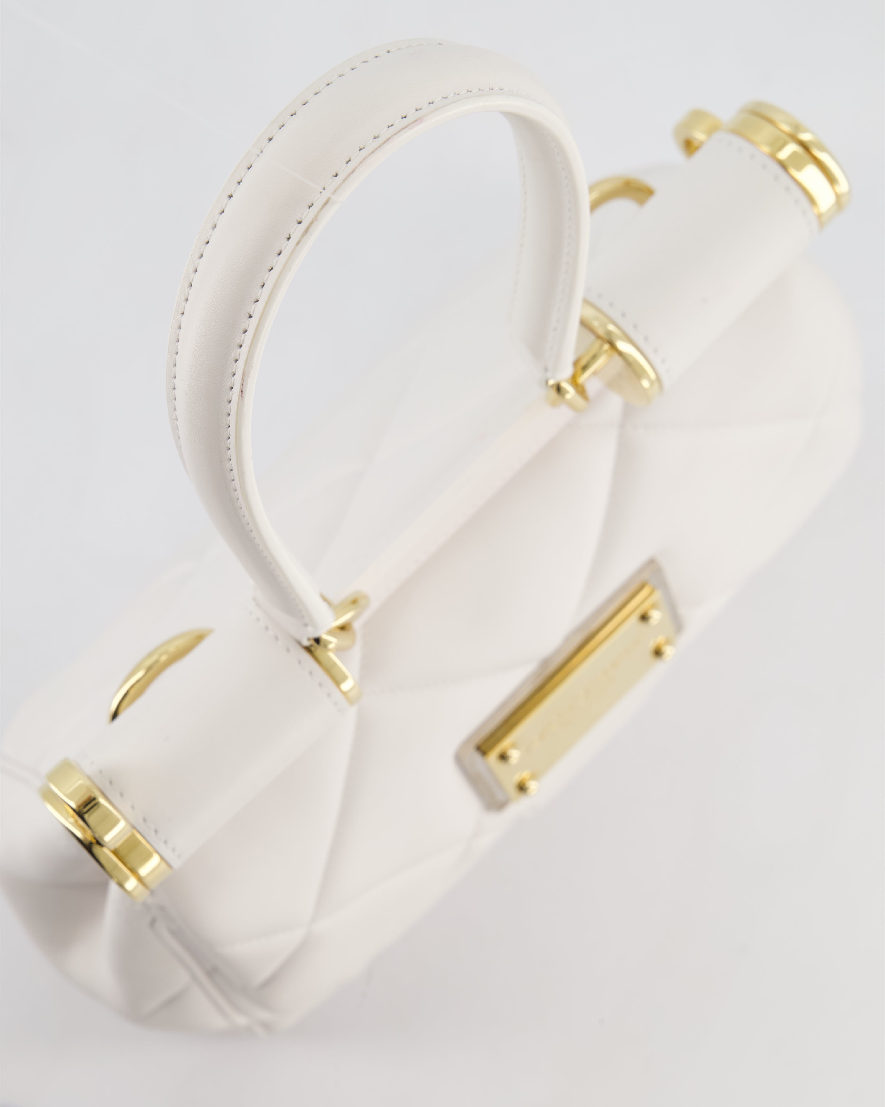 Dolce & Gabbana 90s Sicily Medium Shoulder Bag in White Quilted Calfskin Leather with Gold Hardware