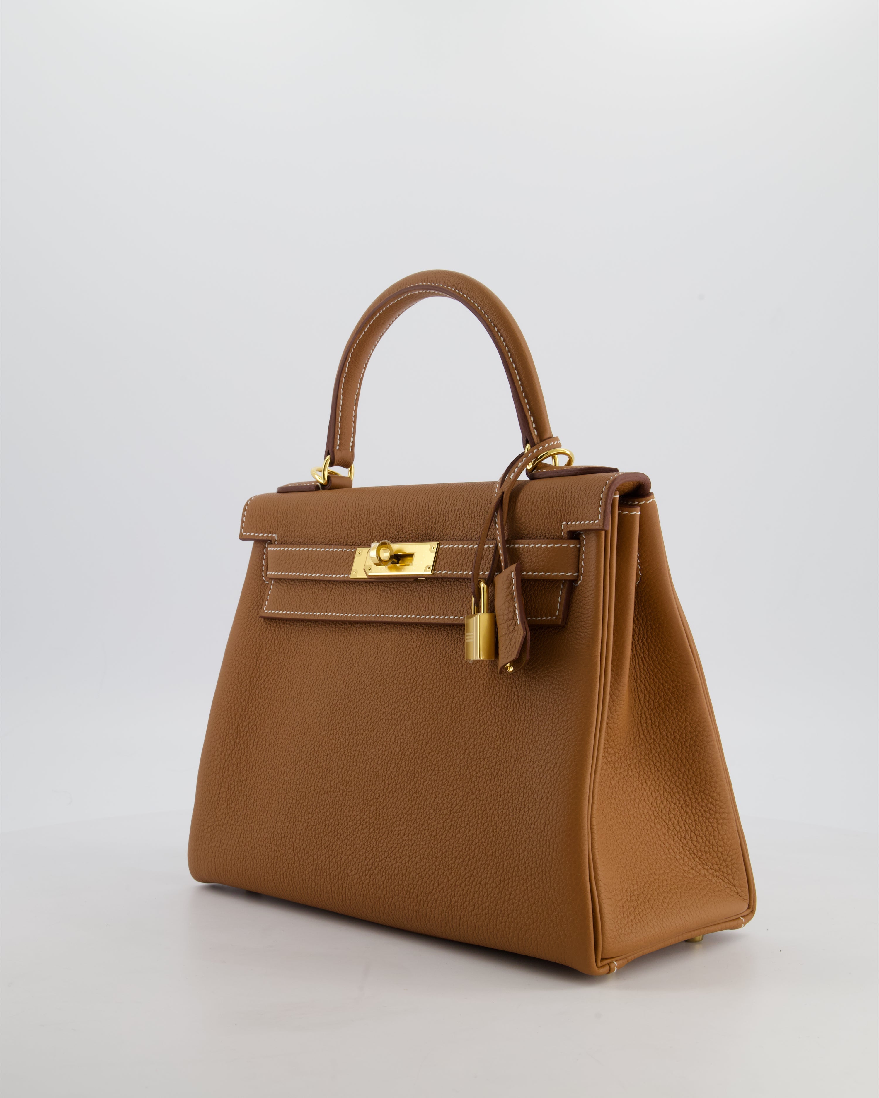 Hermès Kelly 28 Retourne Bag in Gold Togo Leather with Gold Hardware