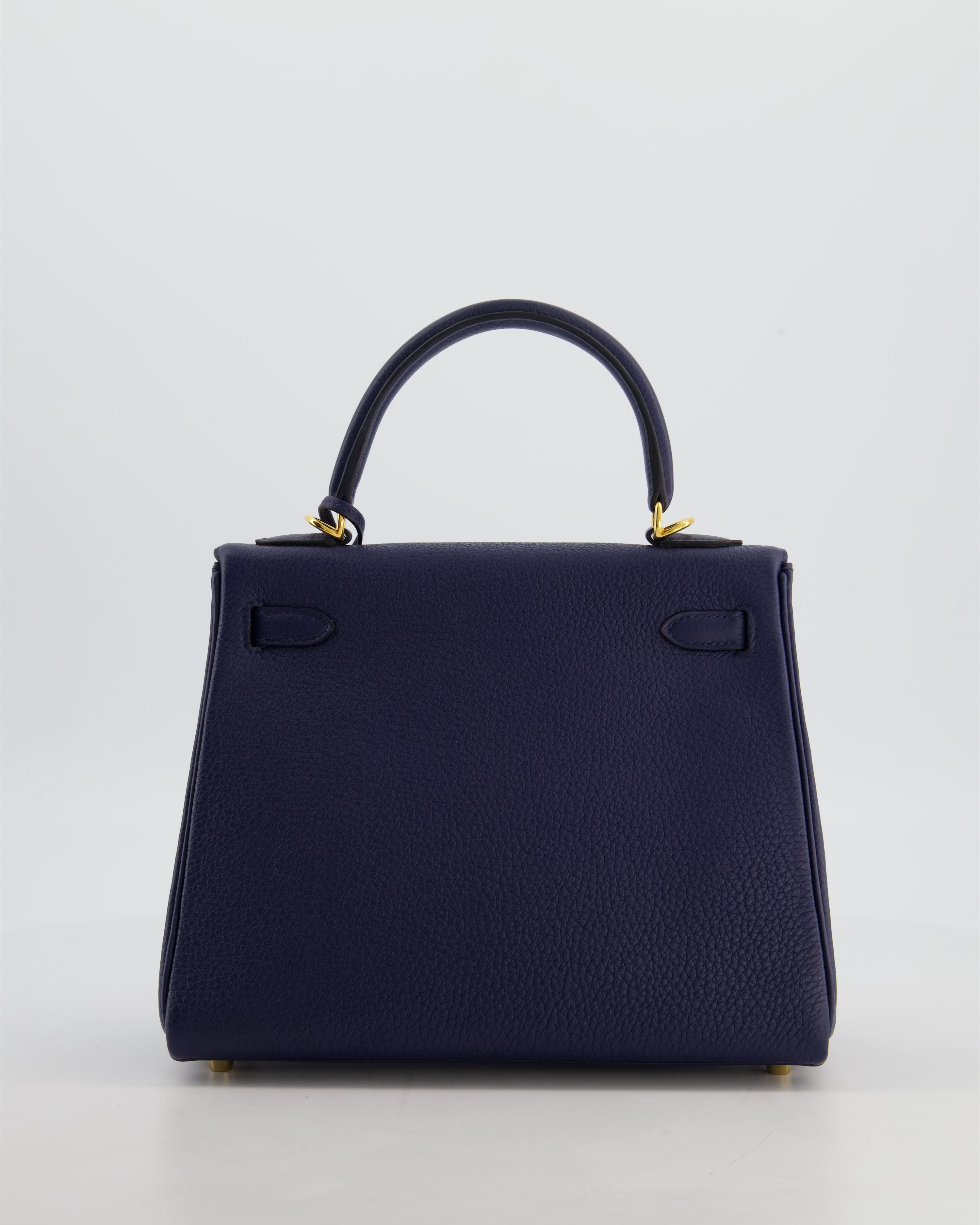 Hermès Kelly 25 Retourne Bag in Bleu Navy Togo Leather Bleu with Gold Hardware