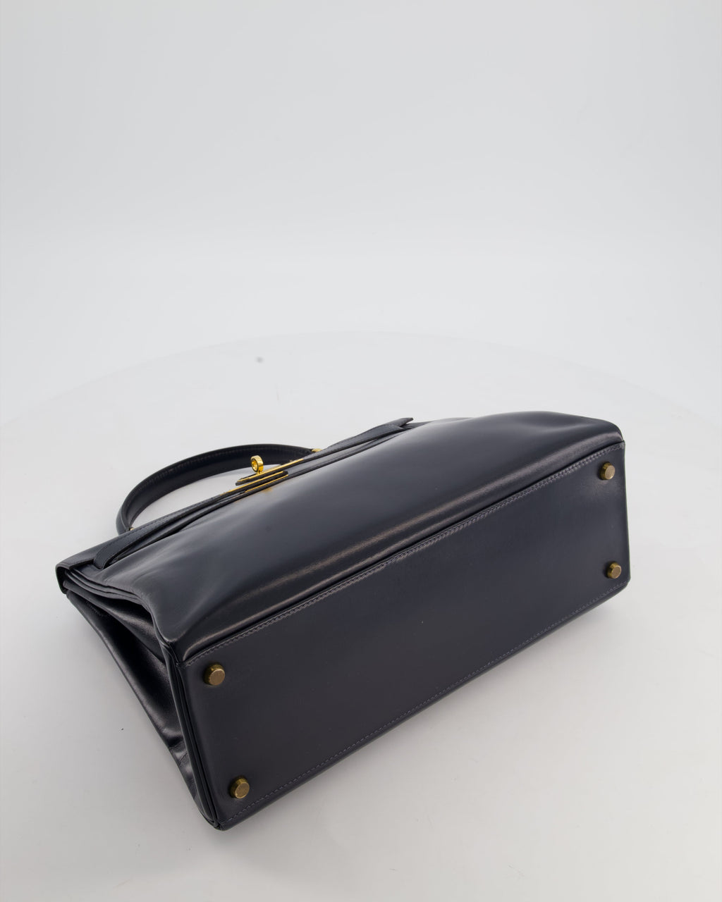 *RARE* Hermès Vintage Kelly 32 Retourne Bag in Bleu Navy Box Calf Leather with Gold Hardware