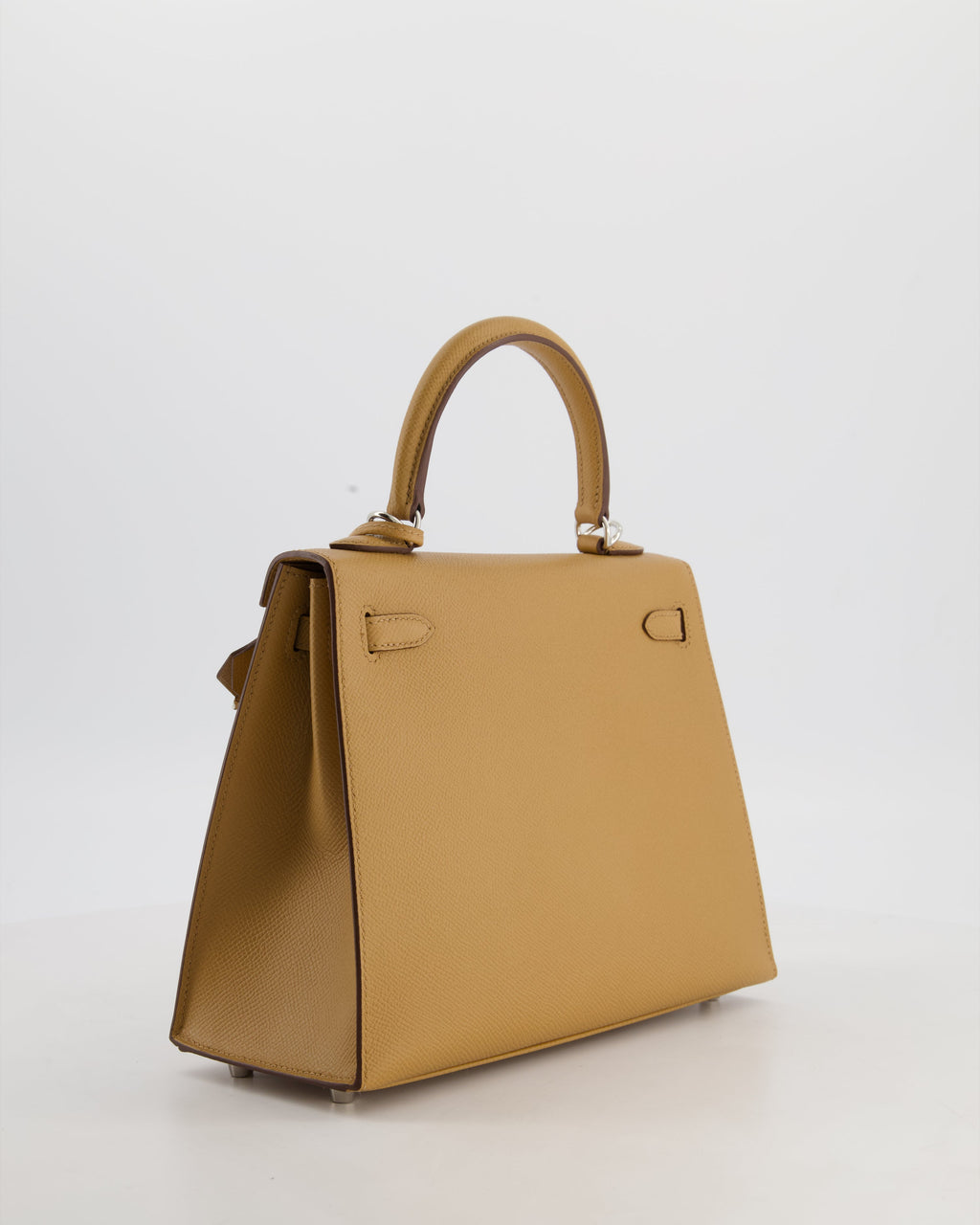 Hermès Kelly 25 Sellier Bag in Biscuit Epsom Leather with Palladium Hardware