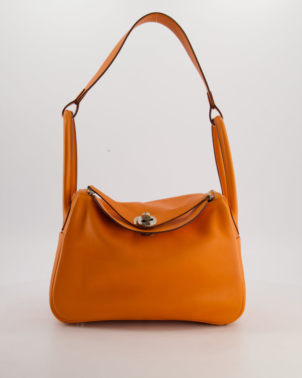 Hermès Lindy 26 Bag in Orange H Swift Leather with Palladium Hardware