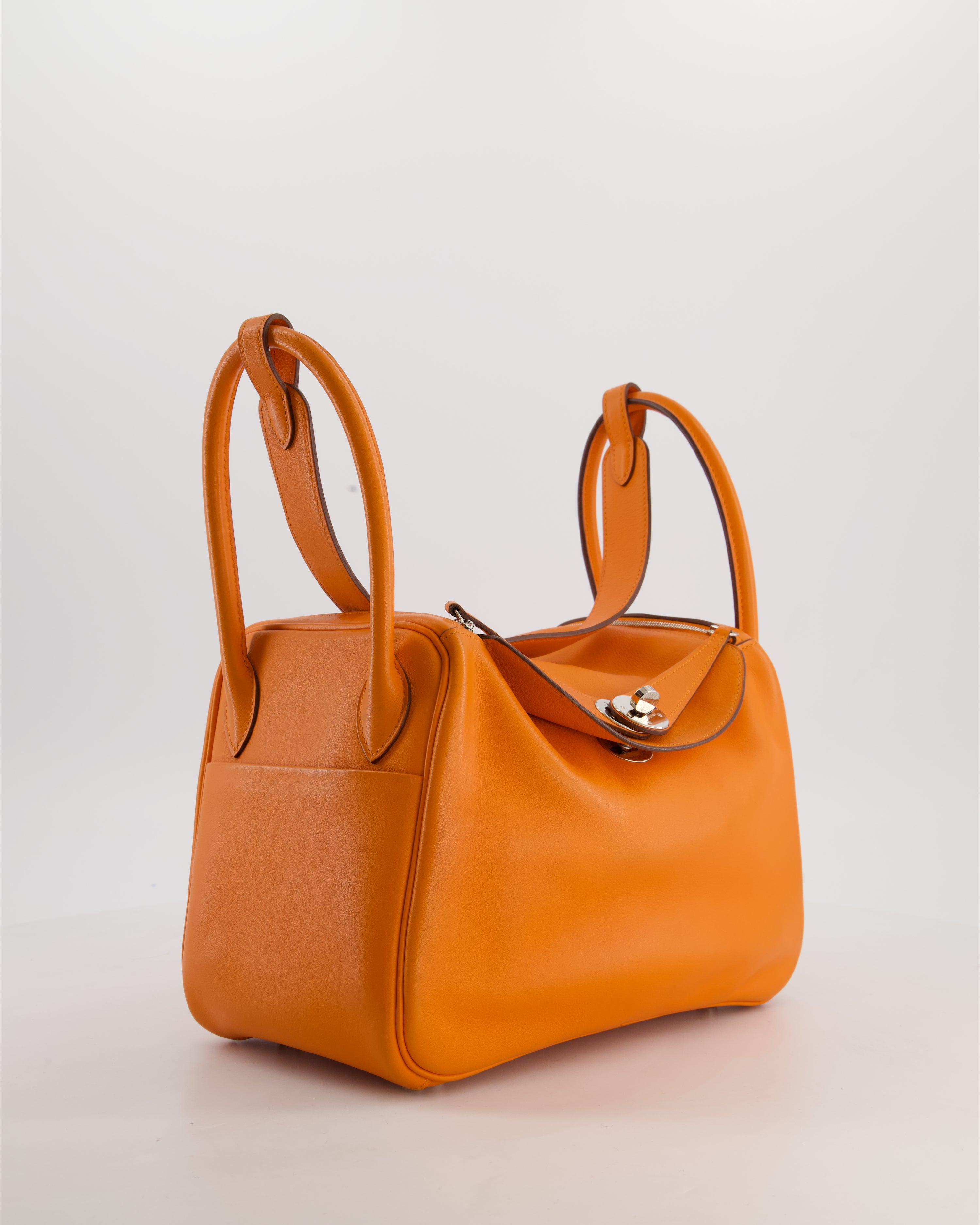 Hermès Lindy 26 Bag in Orange H Swift Leather with Palladium Hardware