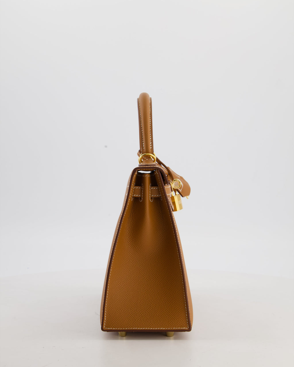 Hermès Kelly 25 Sellier Bag in Gold Epsom Leather with Gold Hardware