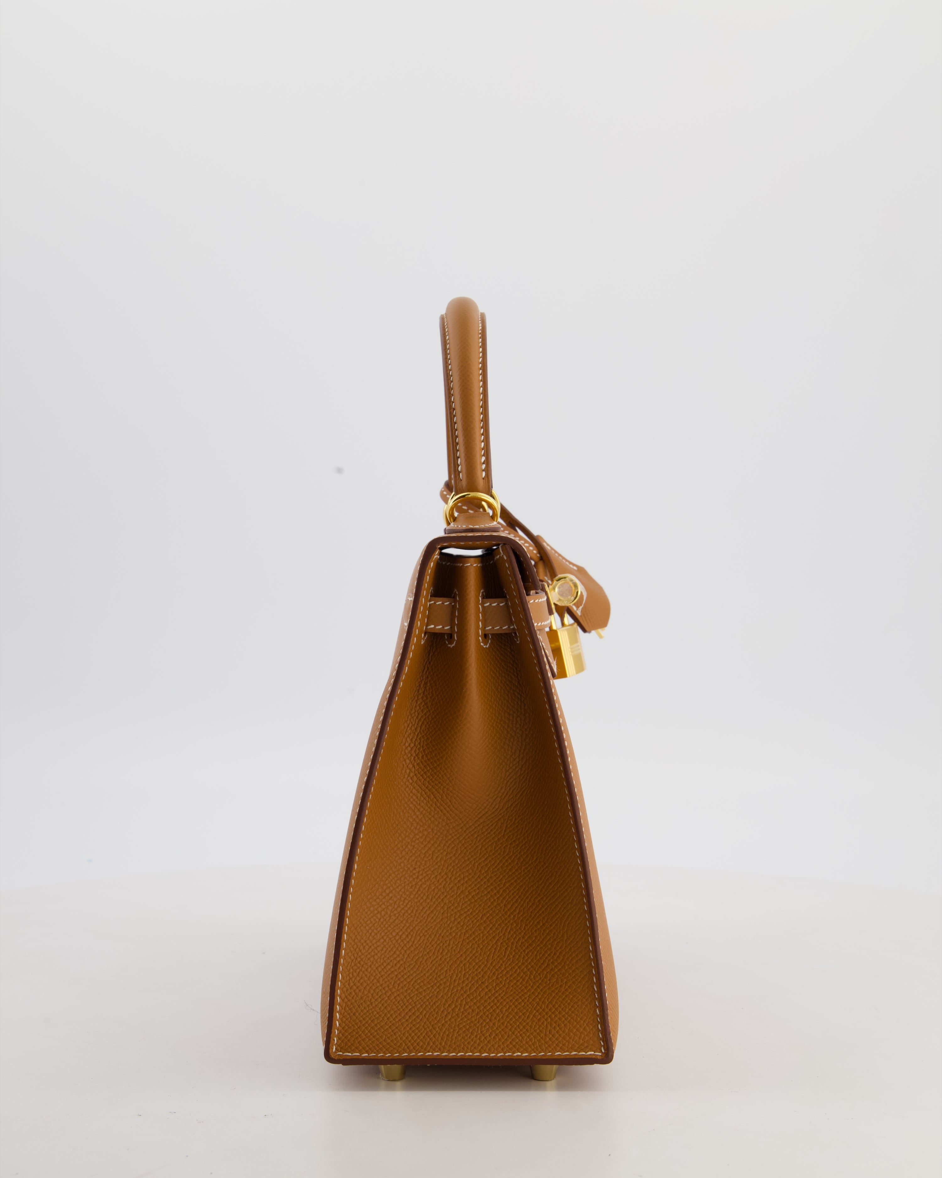 Hermès Kelly 25 Sellier Bag in Gold Epsom Leather with Gold Hardware
