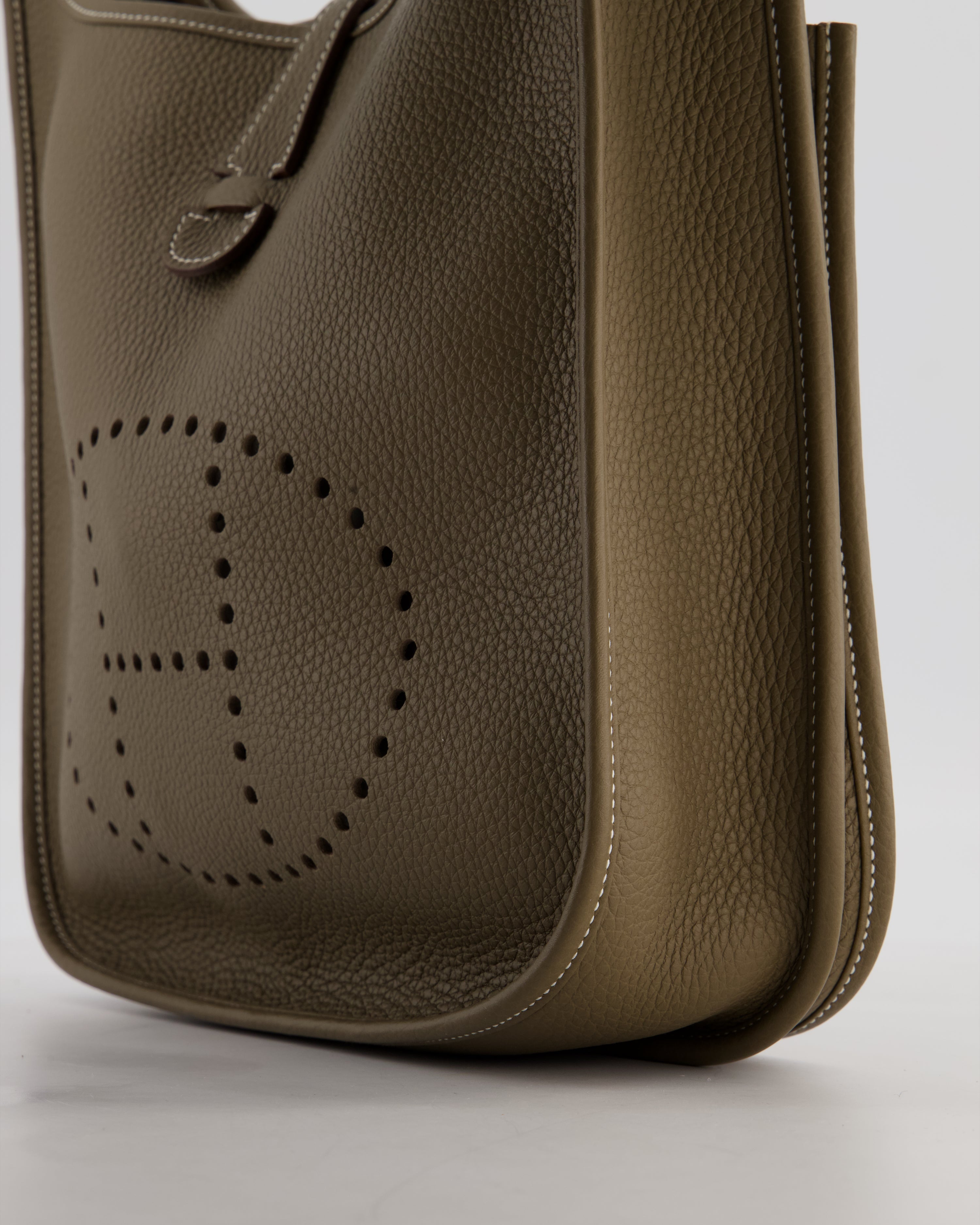 Hermès Evelyne III 29 Bag in Etoupe Taurillon Clemence Leather with Gold Hardware