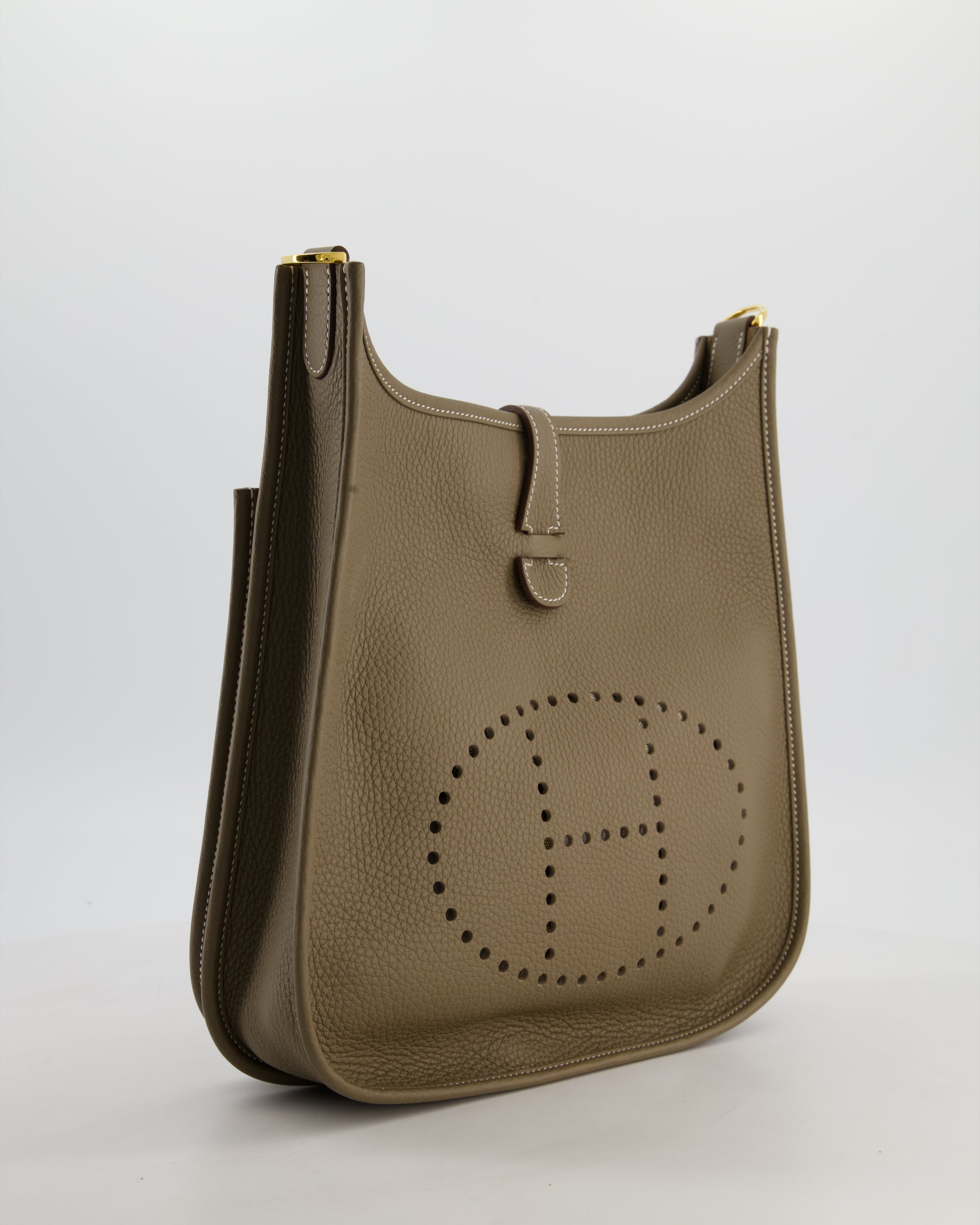 Hermès Evelyne III 29 Bag in Etoupe Taurillon Clemence Leather with Gold Hardware