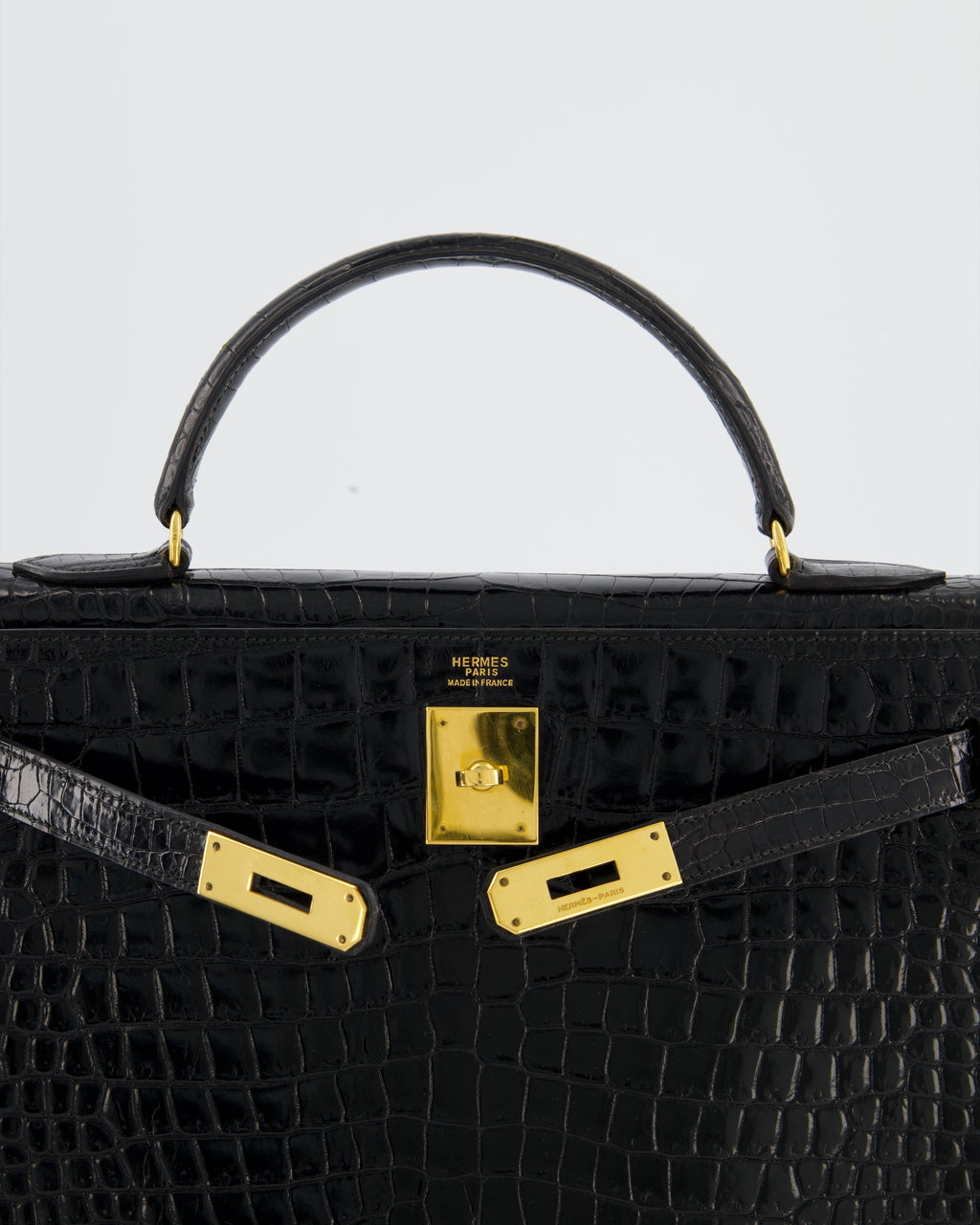 *HOT* Hermès Vintage Kelly 32 Sellier Bag in Noir Porosus Crocodile Leather with Gold Hardware
