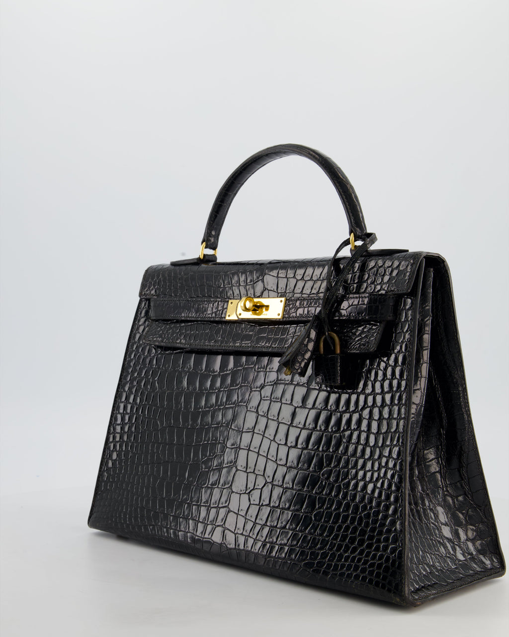 *HOT* Hermès Vintage Kelly 32 Sellier Bag in Noir Porosus Crocodile Leather with Gold Hardware