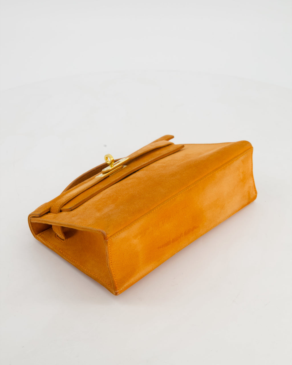 *SUPER RARE VINTAGE* Hermès Vintage Mini Kelly Pochette Bag in Orange Veau Doblis Leather with Gold Hardware