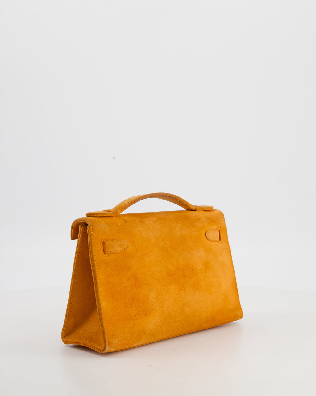 *SUPER RARE VINTAGE* Hermès Vintage Mini Kelly Pochette Bag in Orange Veau Doblis Leather with Gold Hardware