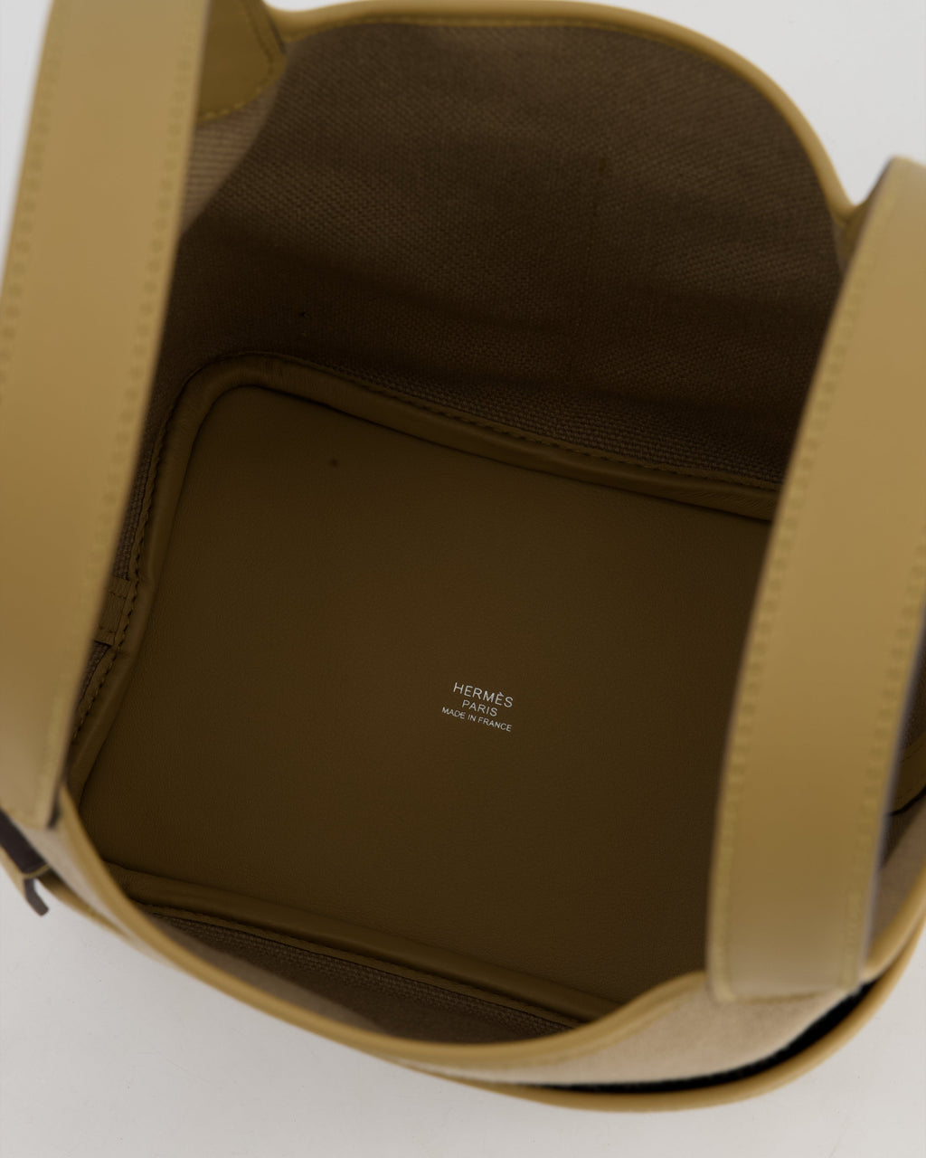 *HOT* Hermès Picotin 18 Lock Pocket Cargo Bag in Beige Marfa Toile Goeland & Poussiere Swift Leather with Palladium Hardware