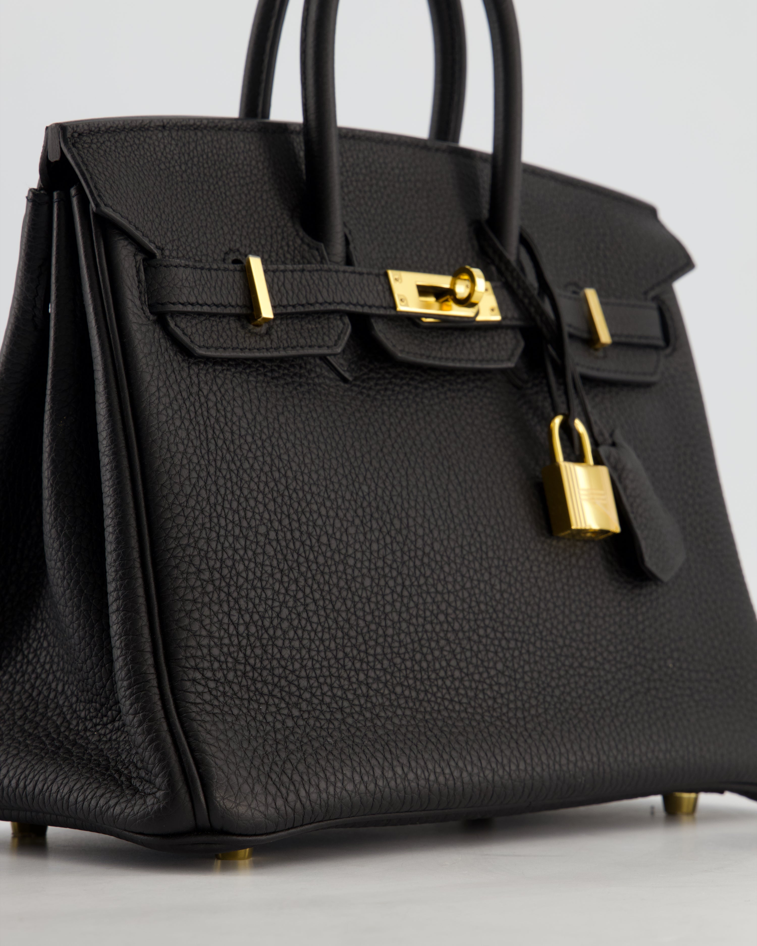 *HOT* Hermès Birkin 25 Retourne Bag in Noir Togo Leather with Gold Hardware