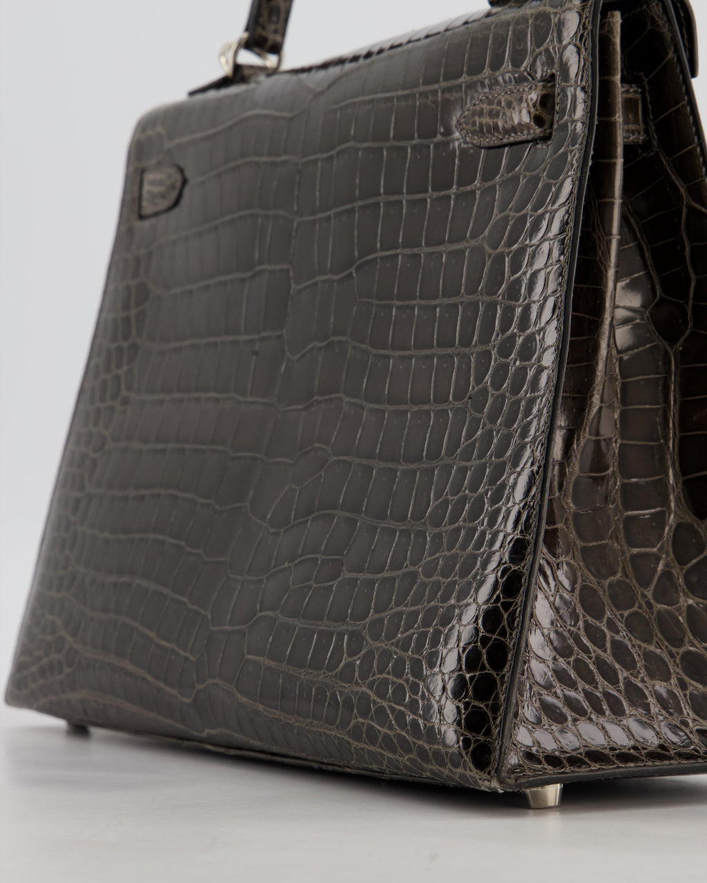 Hermès Vintage Kelly 32 Sellier Bag in Graphite Shiny Porosus Crocodile Leather with Palladium Hardware