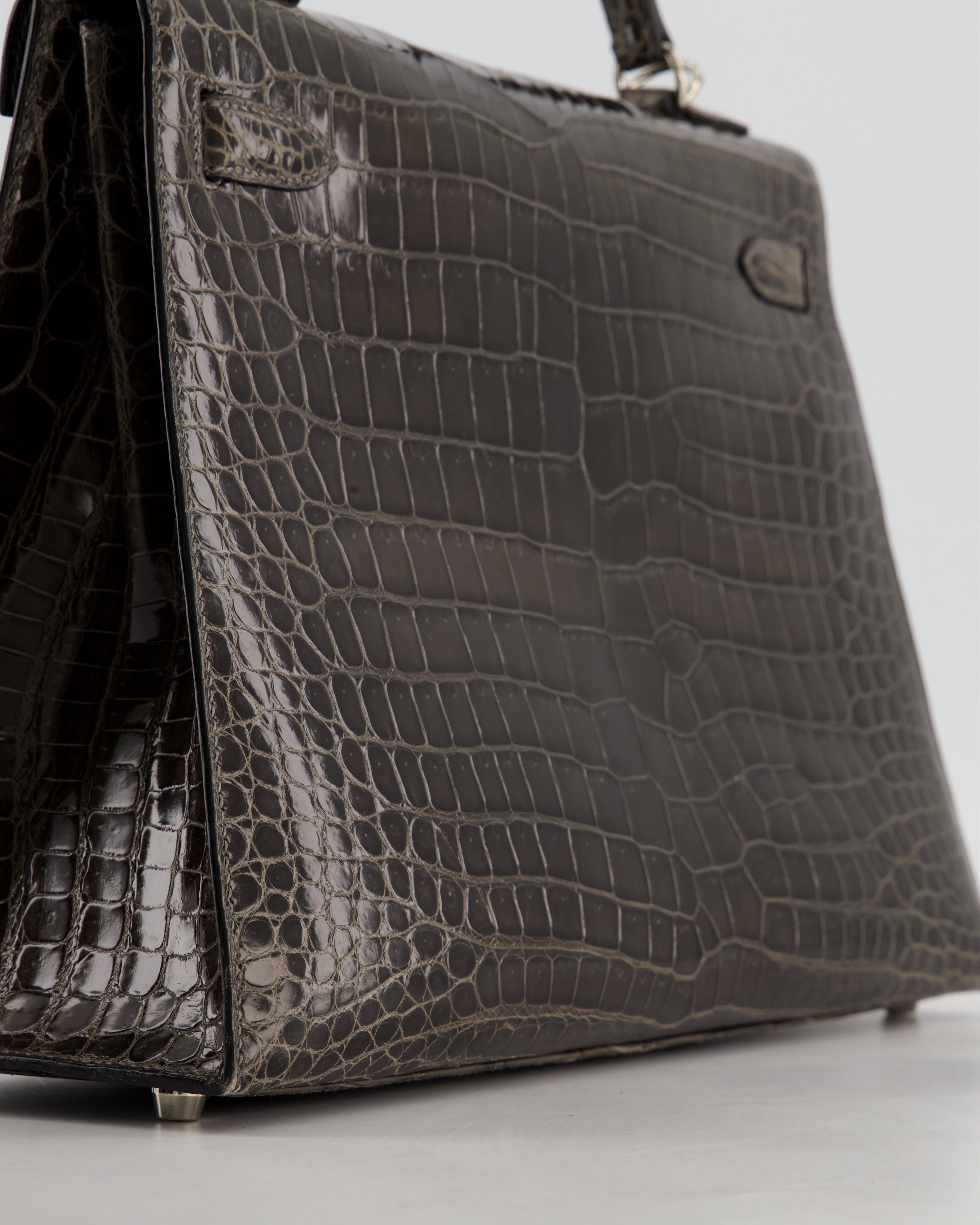 Hermès Vintage Kelly 32 Sellier Bag in Graphite Shiny Porosus Crocodile Leather with Palladium Hardware