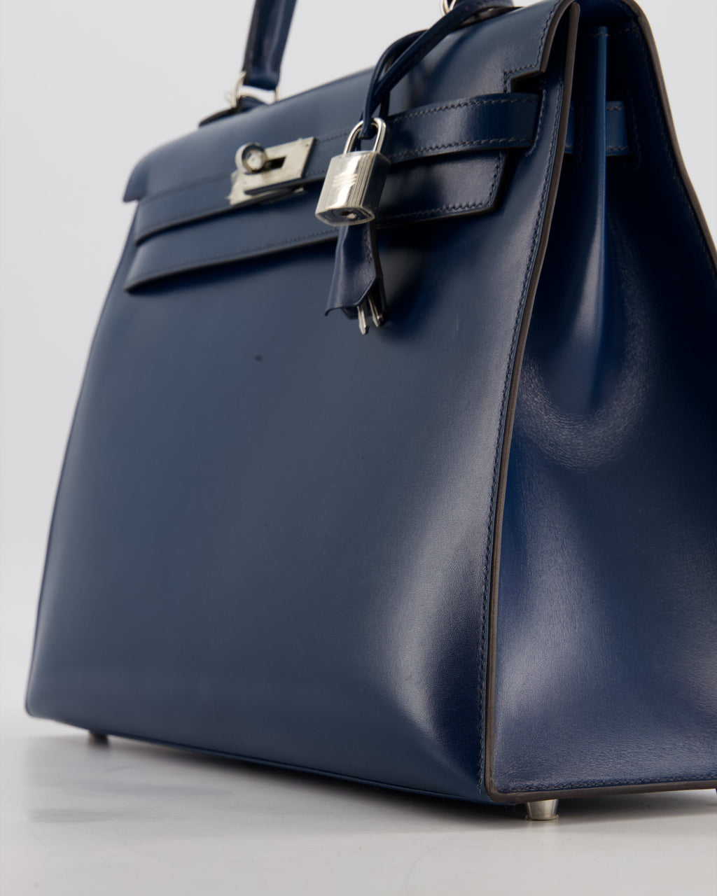*VERY RARE* Hermès Kelly 35 Sellier Bag in Bleu De Prusse Box Calf Leather with Guilloche Palladium Hardware