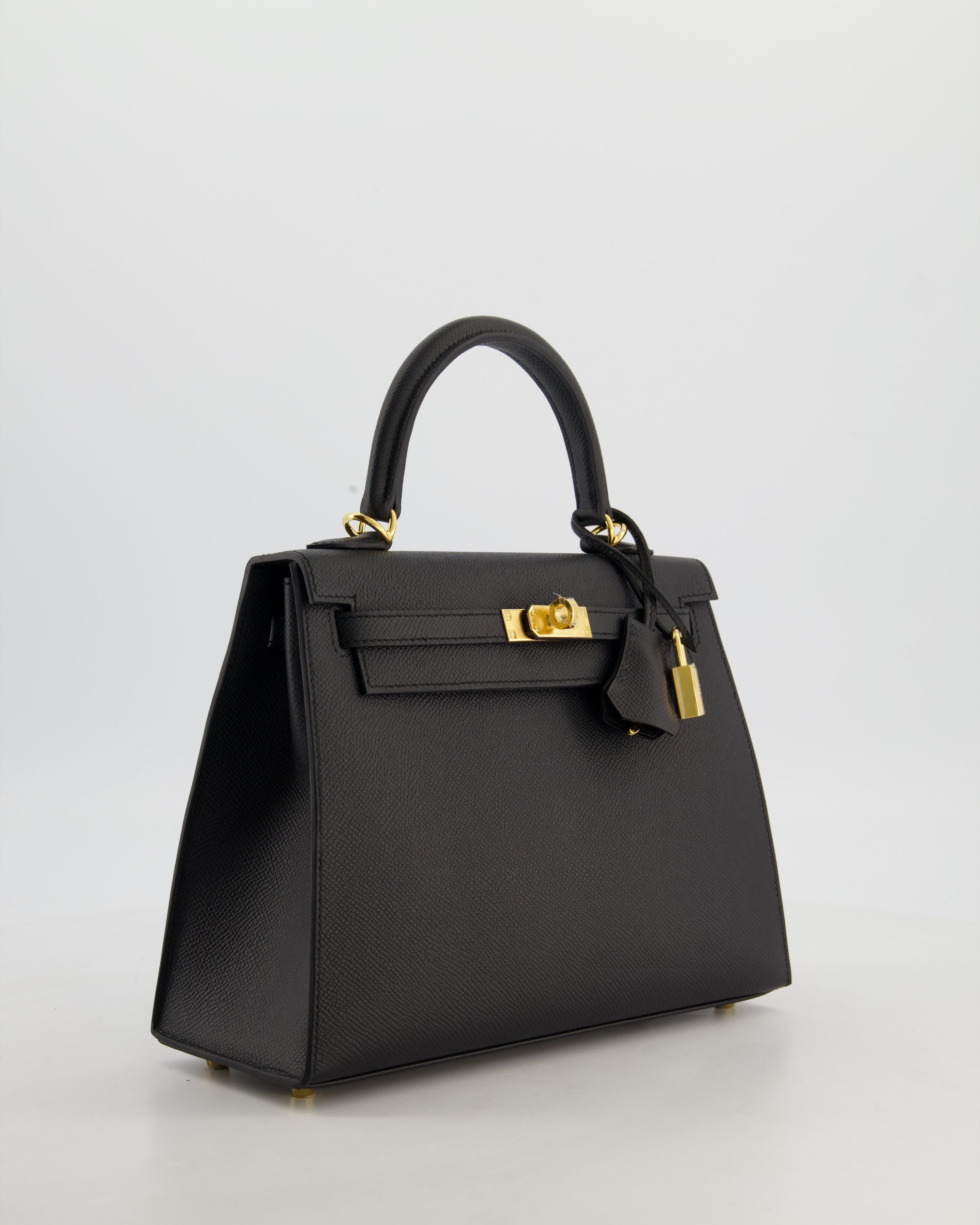*HOT* Hermès Kelly 25 Sellier Bag in Noir Epsom Leather with Gold Hardware