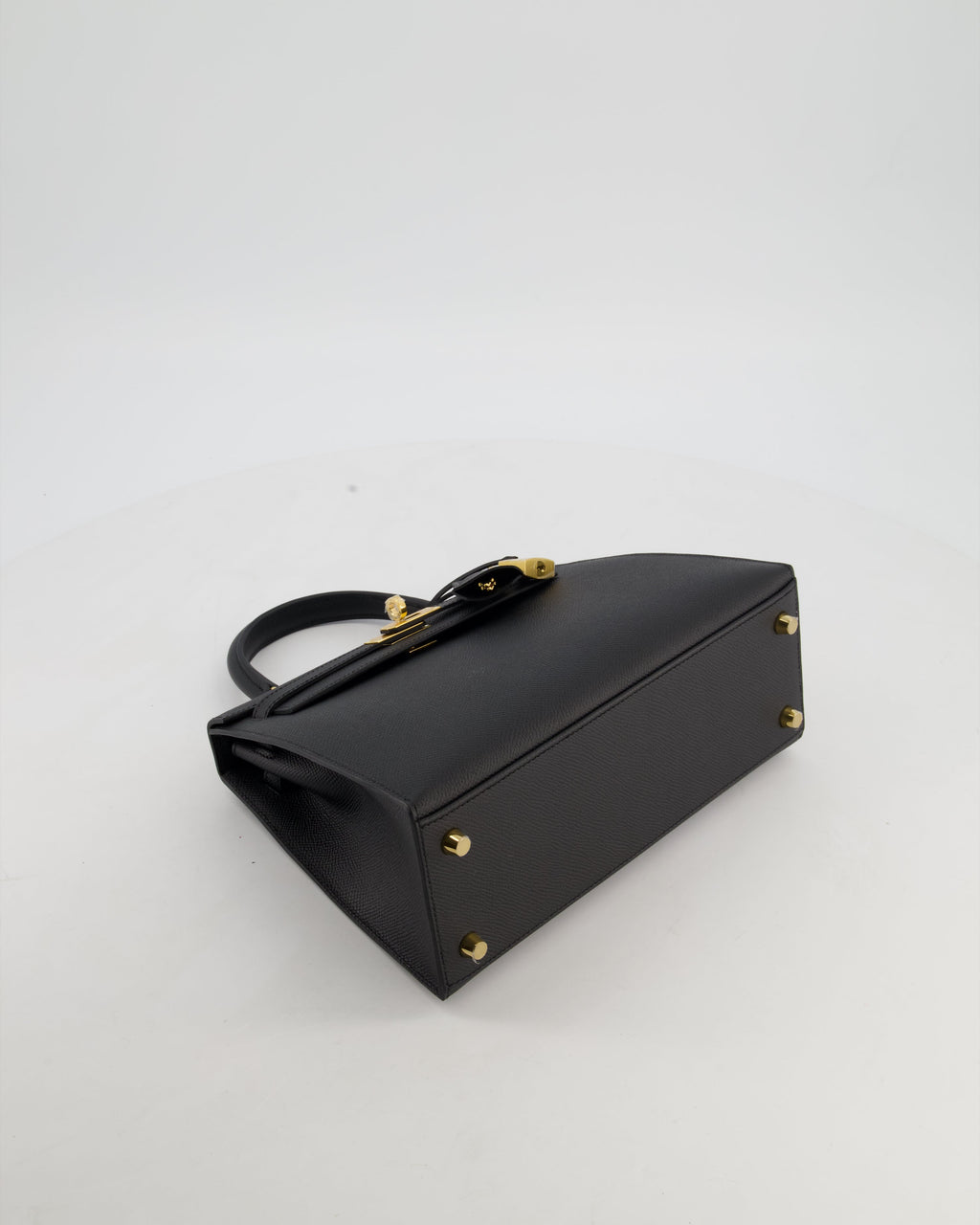 *HOT* Hermès Kelly 25 Sellier Bag in Noir Epsom Leather with Gold Hardware