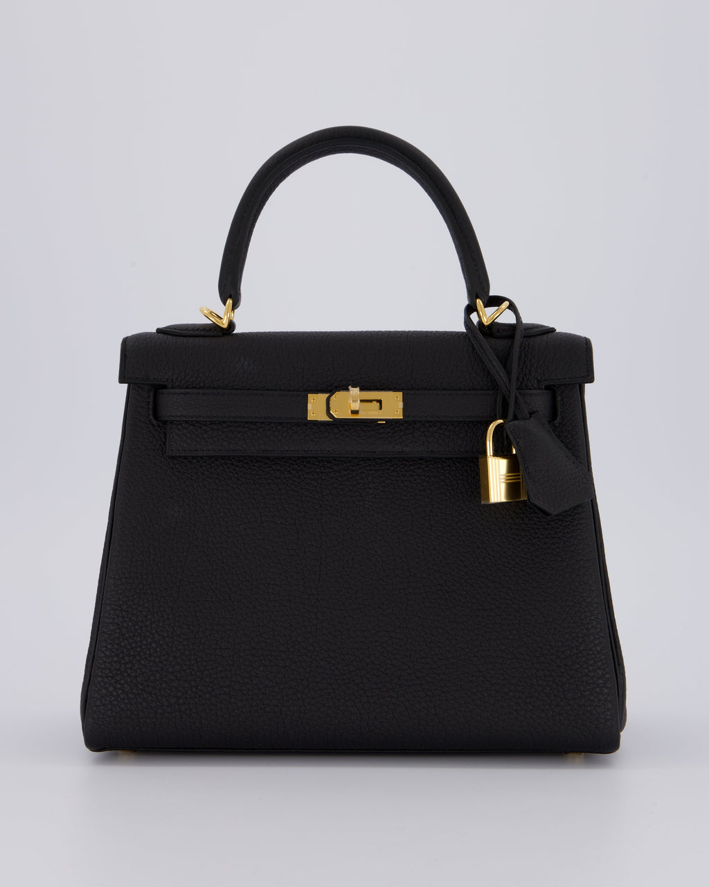 Hermès Kelly 25 Retourne Bag in Noir Togo Leather and Gold Hardware