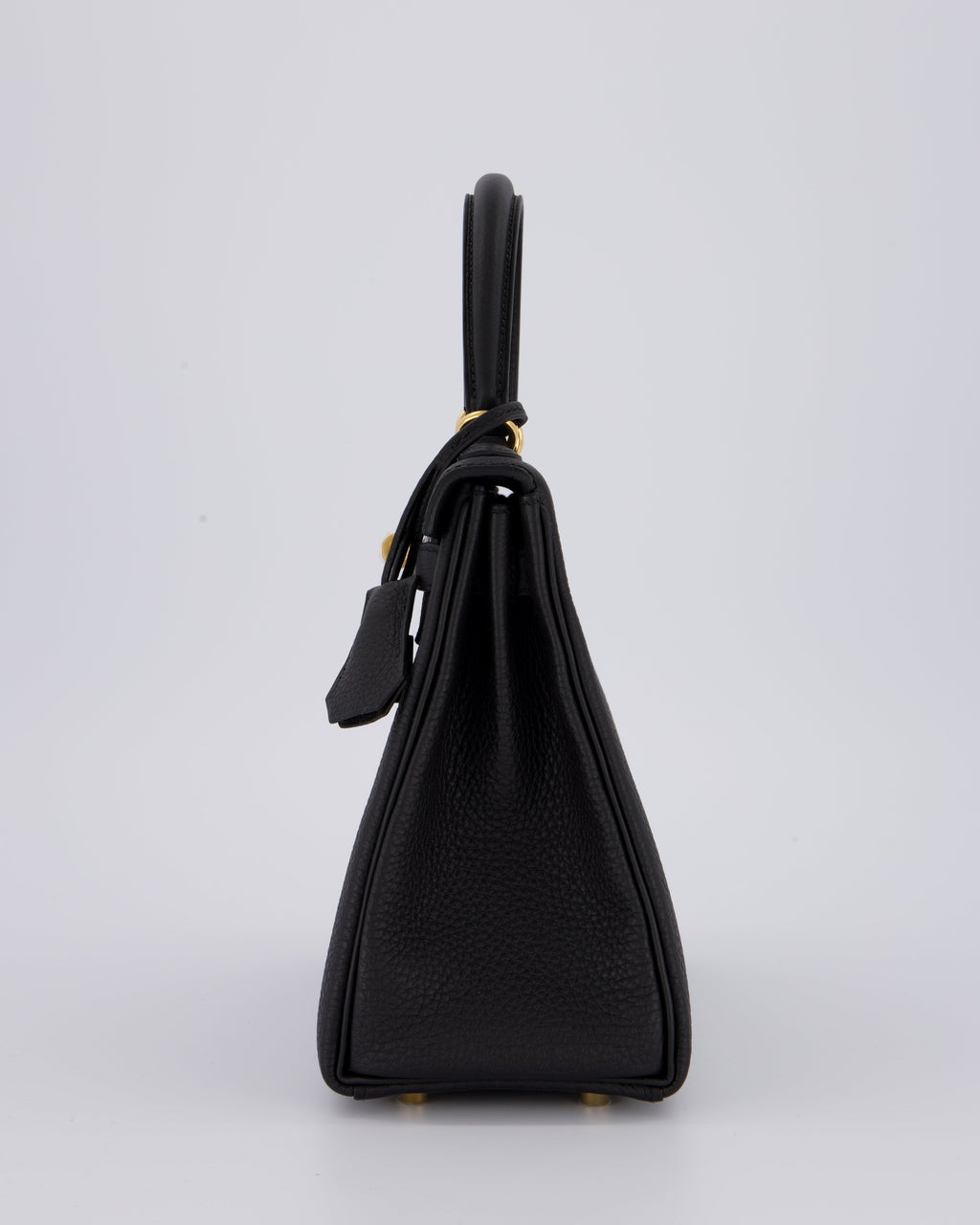 Hermès Kelly 25 Retourne Bag in Noir Togo Leather and Gold Hardware