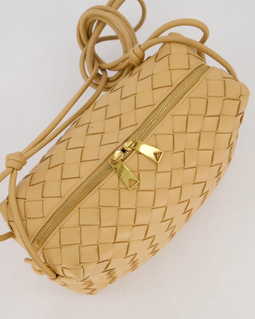 Bottega Veneta Beige Medium Loop Intrecciato Camera Bag in Lambskin Leather