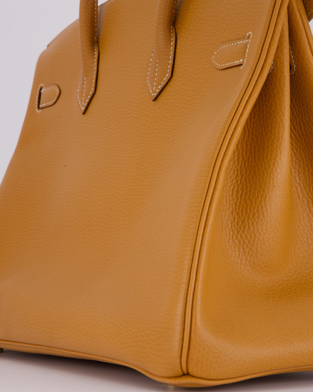 *VERY RARE* Hermès Vintage Birkin 35 Retourne Bag in Naturel Ardennes Leather With Gold Hardware