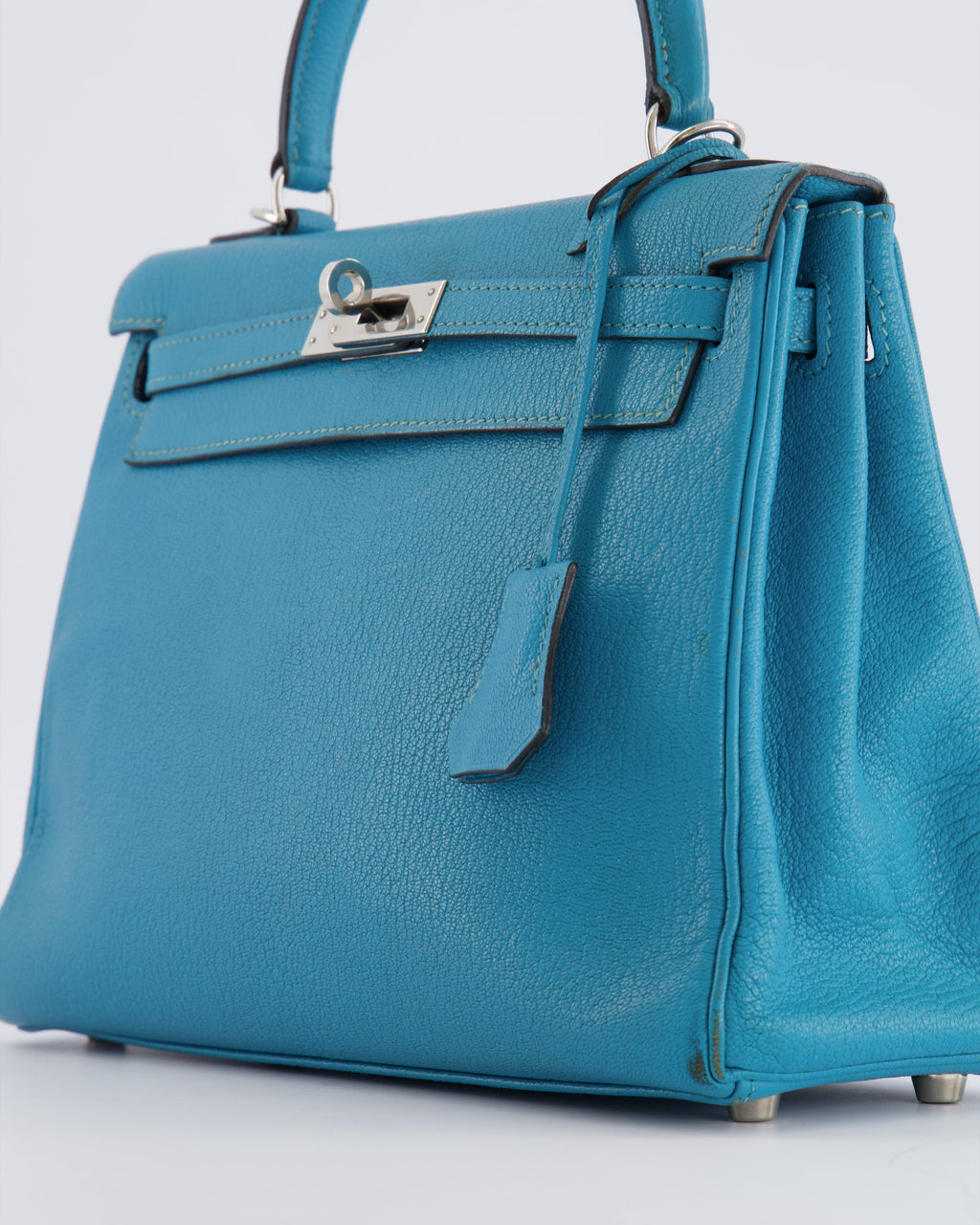 Hermès Kelly 25 Retourne Bag in Bleu Paon Evercolor Leather with Palladium Hardware