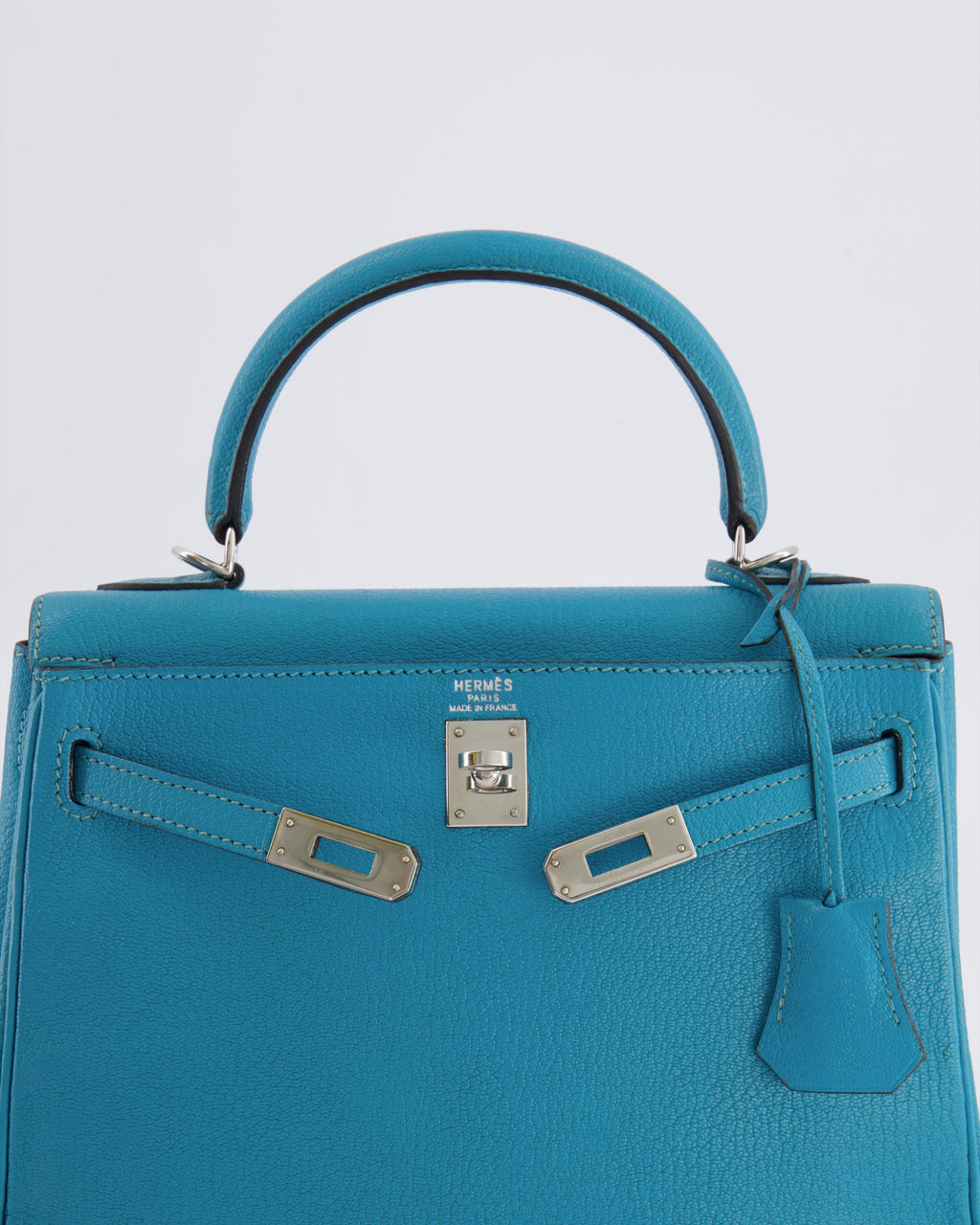 Hermès Kelly 25 Retourne Bag in Bleu Paon Evercolor Leather with Palladium Hardware
