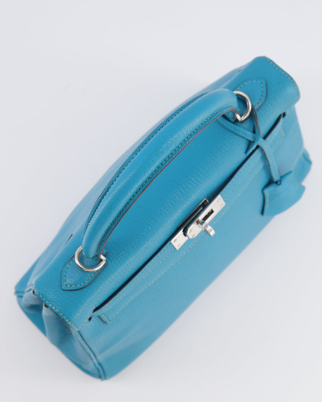 Hermès Kelly 25 Retourne Bag in Bleu Paon Evercolor Leather with Palladium Hardware