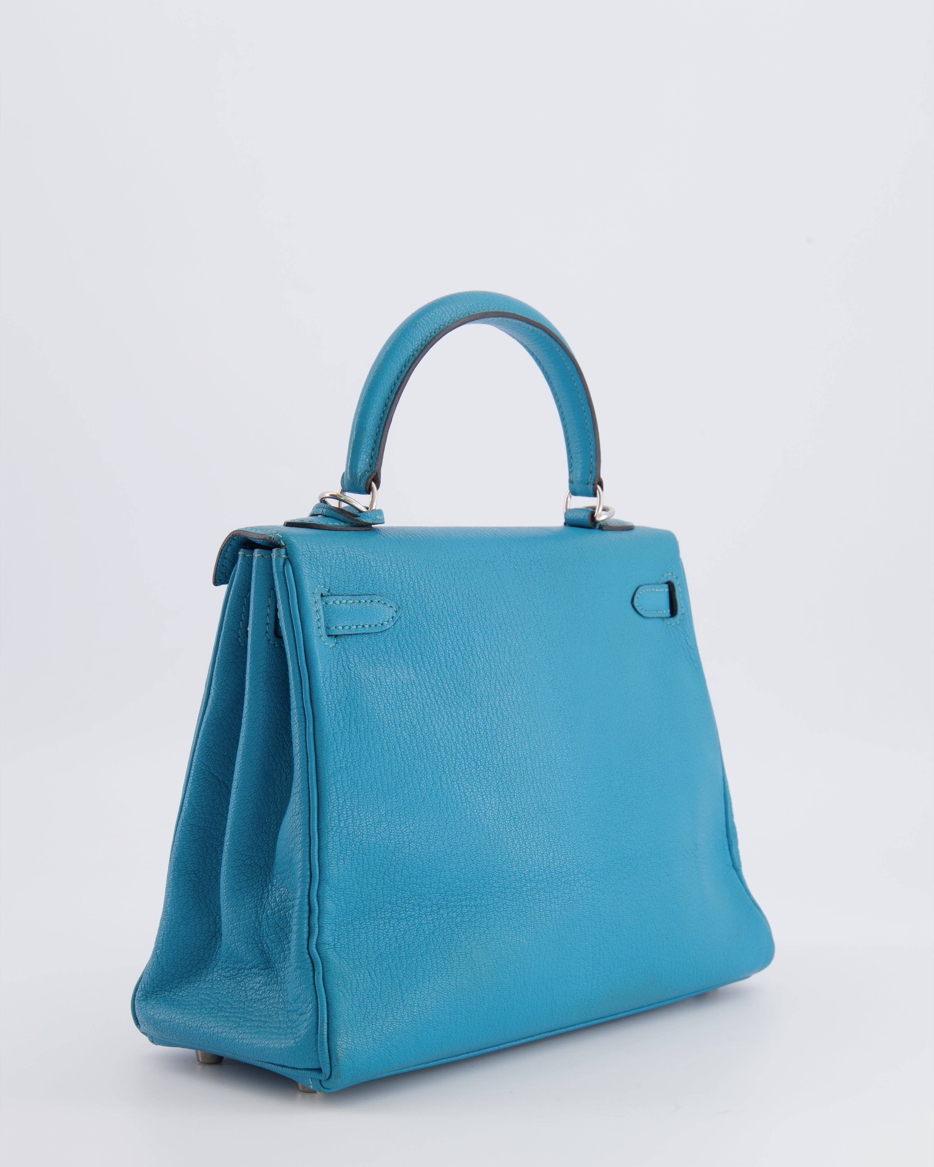 Hermès Kelly 25 Retourne Bag in Bleu Paon Evercolor Leather with Palladium Hardware