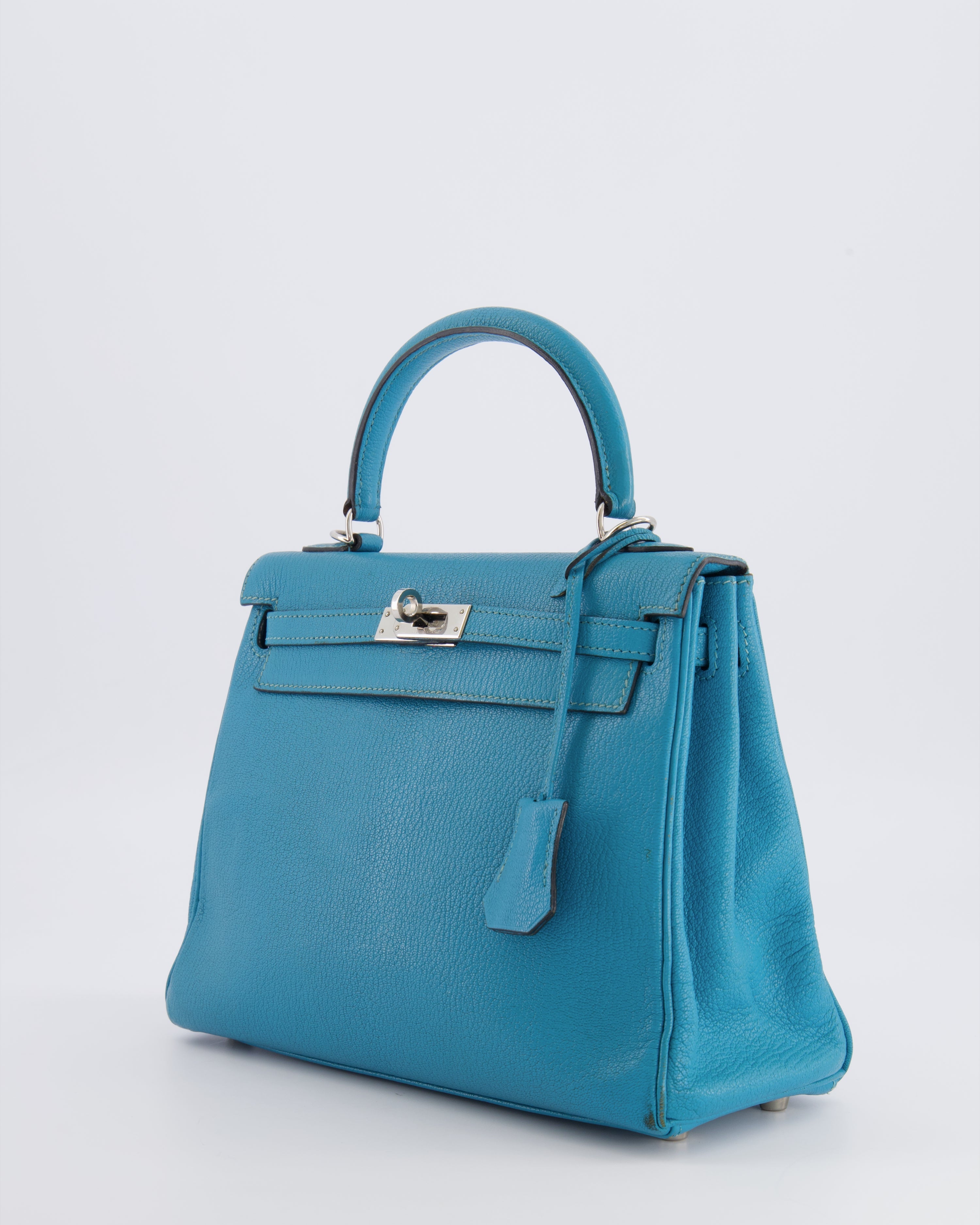 Hermès Kelly 25 Retourne Bag in Bleu Paon Evercolor Leather with Palladium Hardware
