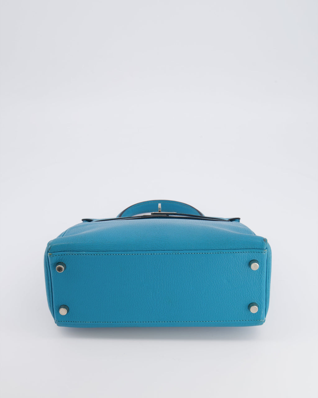 Hermès Kelly 25 Retourne Bag in Bleu Paon Evercolor Leather with Palladium Hardware
