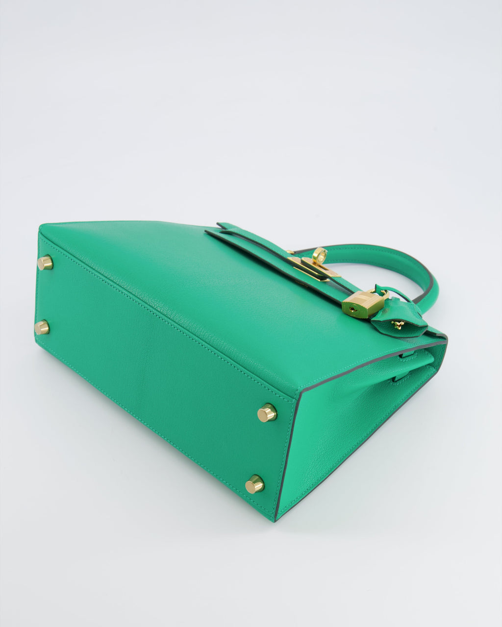Hermès Kelly 25 Sellier Bag in Menthe Chèvre Chamkila Leather with Gold Hardware
