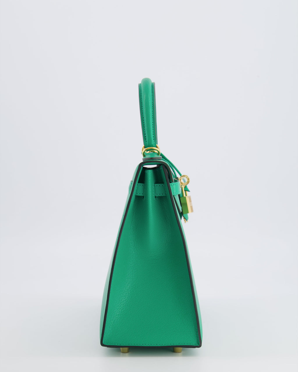Hermès Kelly 25 Sellier Bag in Menthe Chèvre Chamkila Leather with Gold Hardware