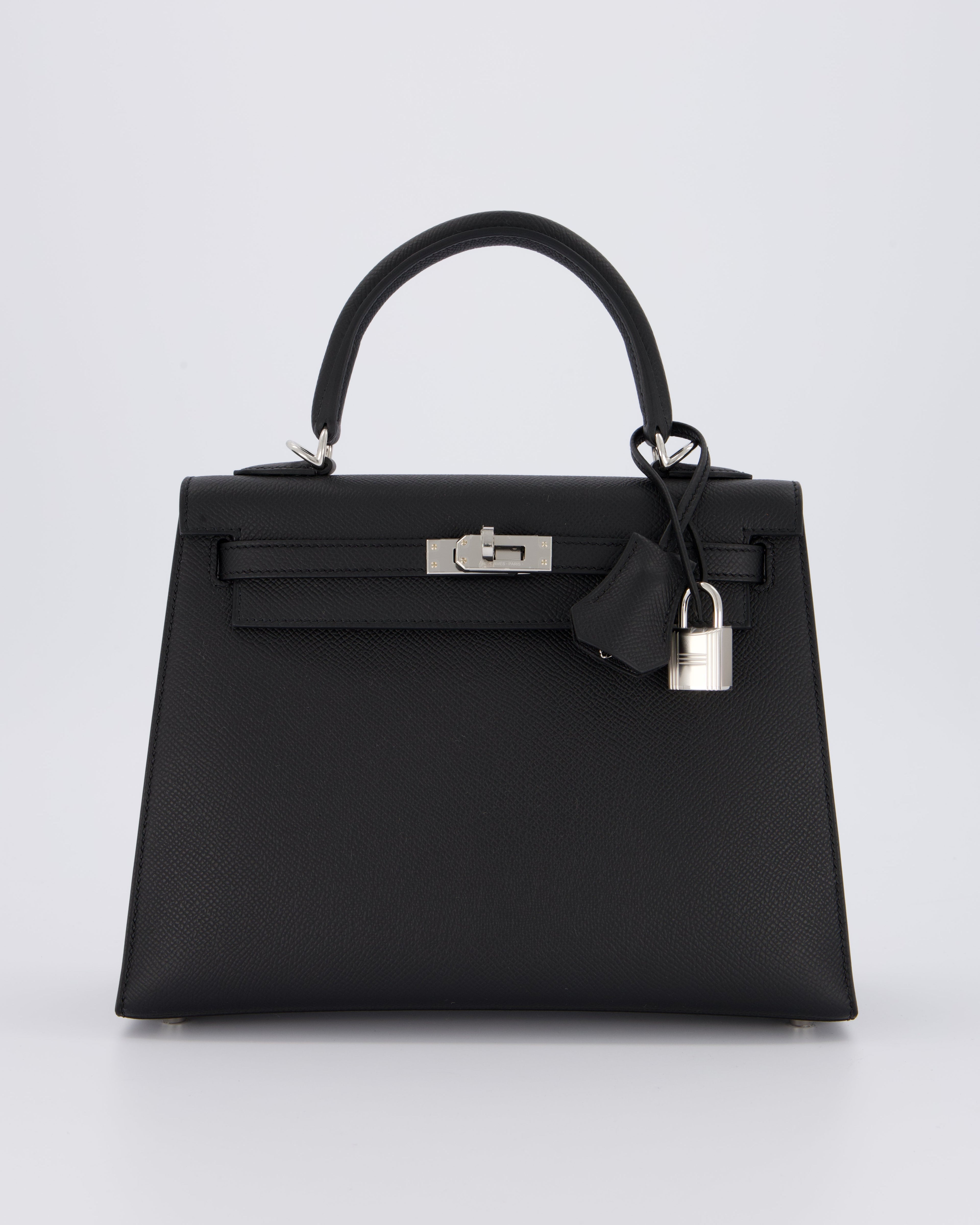 *SUPER RARE* Hermès Kelly 25 Sellier Bag in Noir Epsom Leather with Palladium Hardware