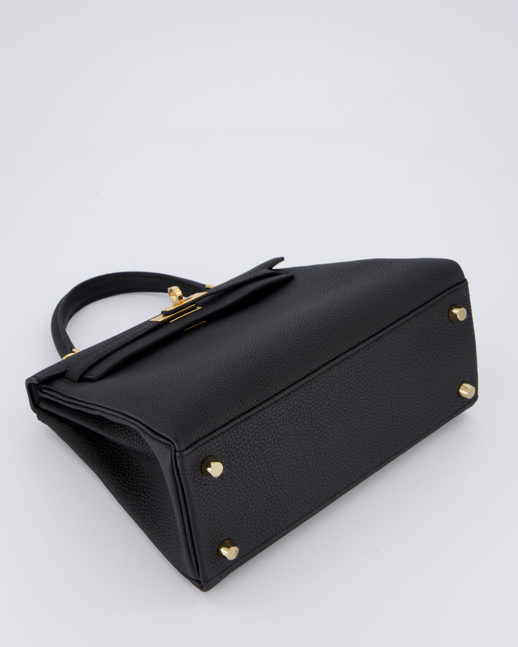 Hermès Kelly 25 Retourne Bag in Noir Togo Leather with Gold Hardware
