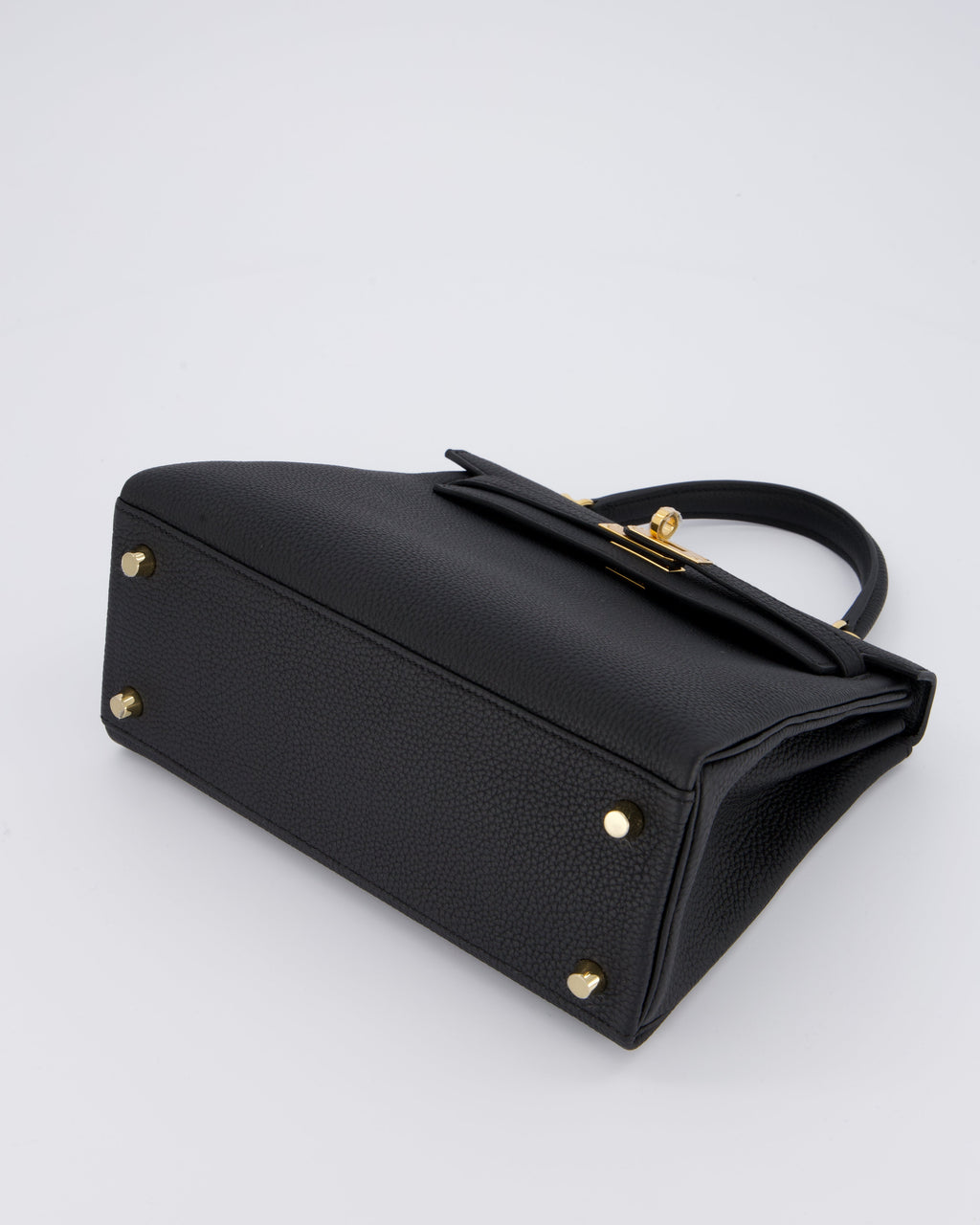 Hermès Kelly 25 Retourne Bag in Noir Togo Leather with Gold Hardware