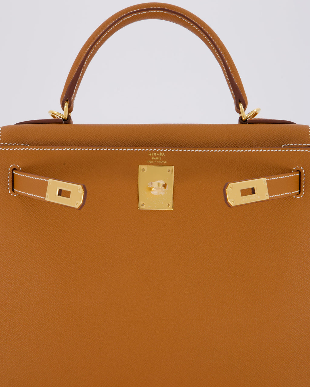 Hermès Kelly 28 Sellier Bag in Gold Epsom Leather with Gold Hardware