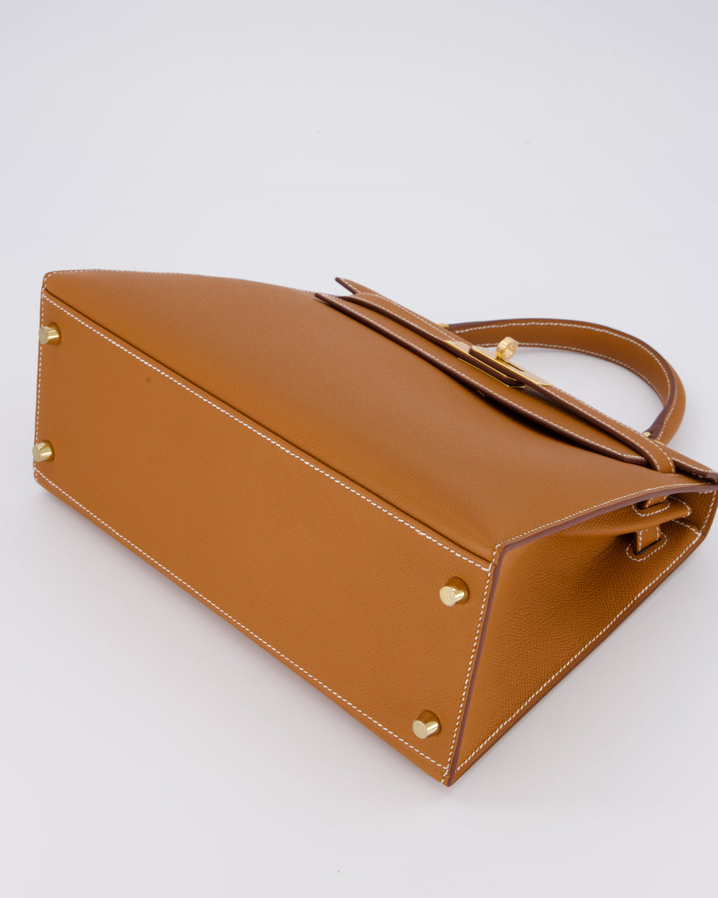 Hermès Kelly 28 Sellier Bag in Gold Epsom Leather with Gold Hardware